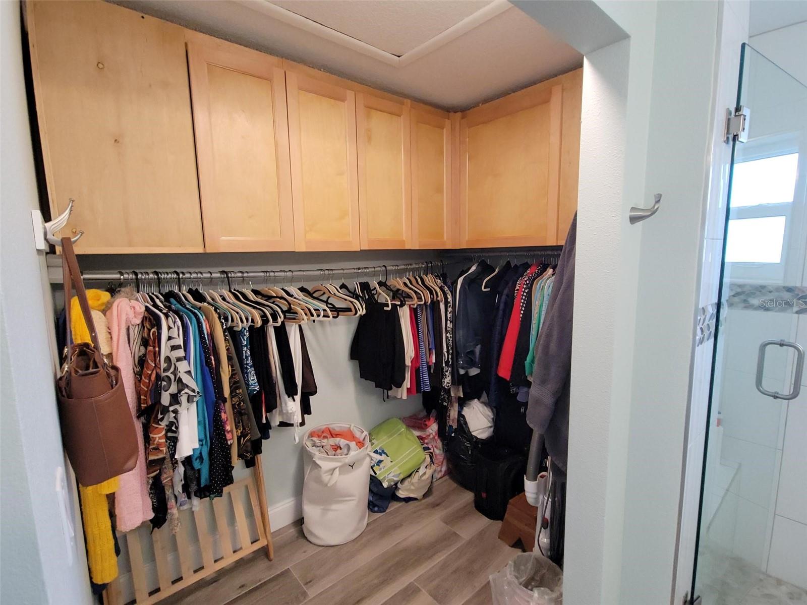 562 ANDORRA CIR NE #562, ST PETERSBURG, FL, 33703