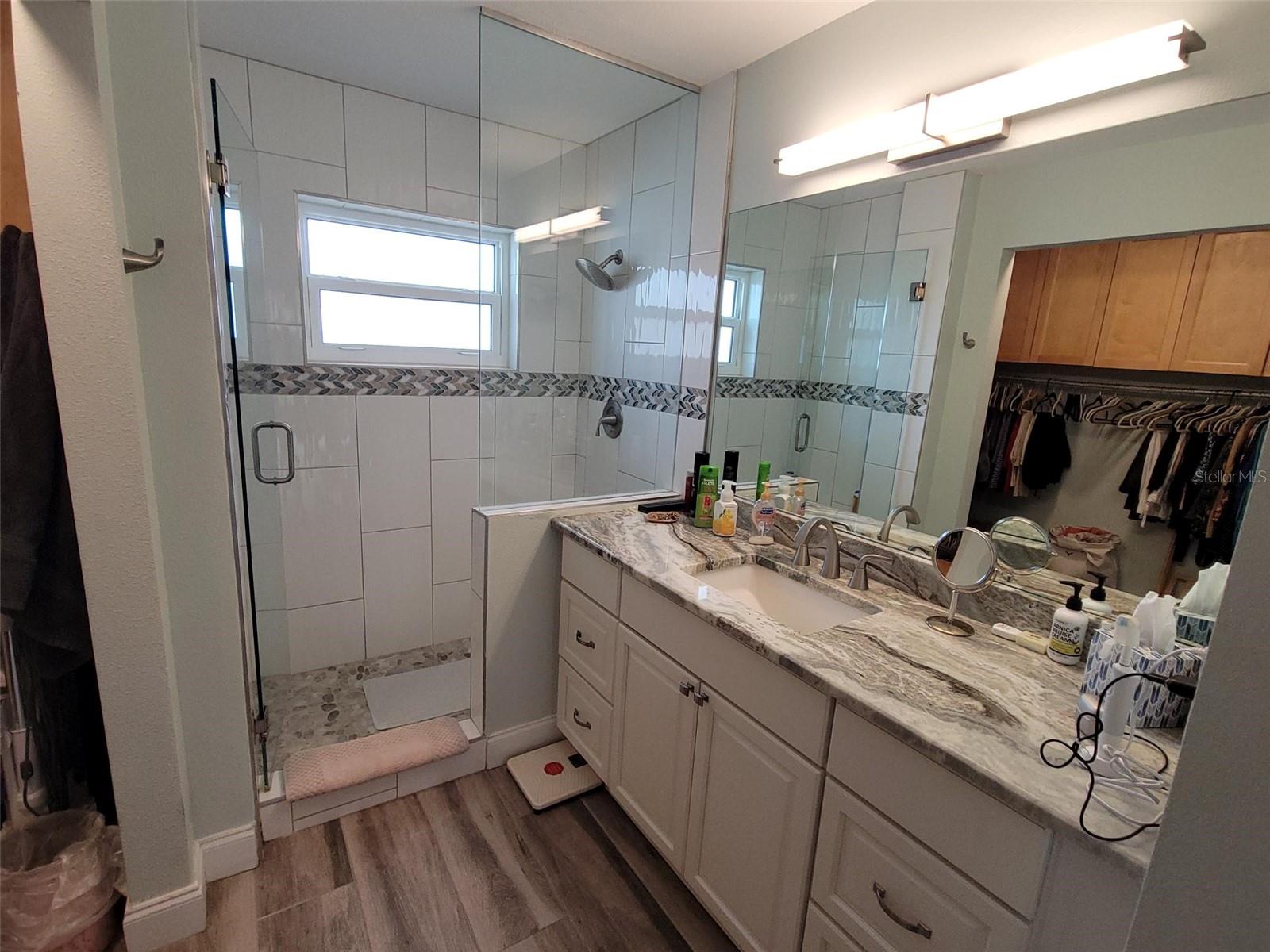 562 ANDORRA CIR NE #562, ST PETERSBURG, FL, 33703