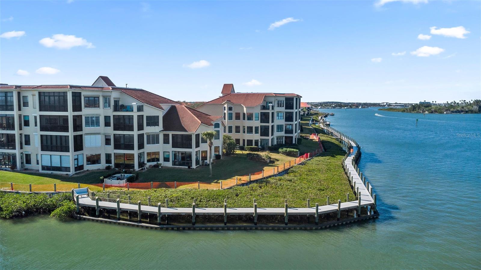 438 BOUCHELLE DR #401, NEW SMYRNA BEACH, FL, 32169