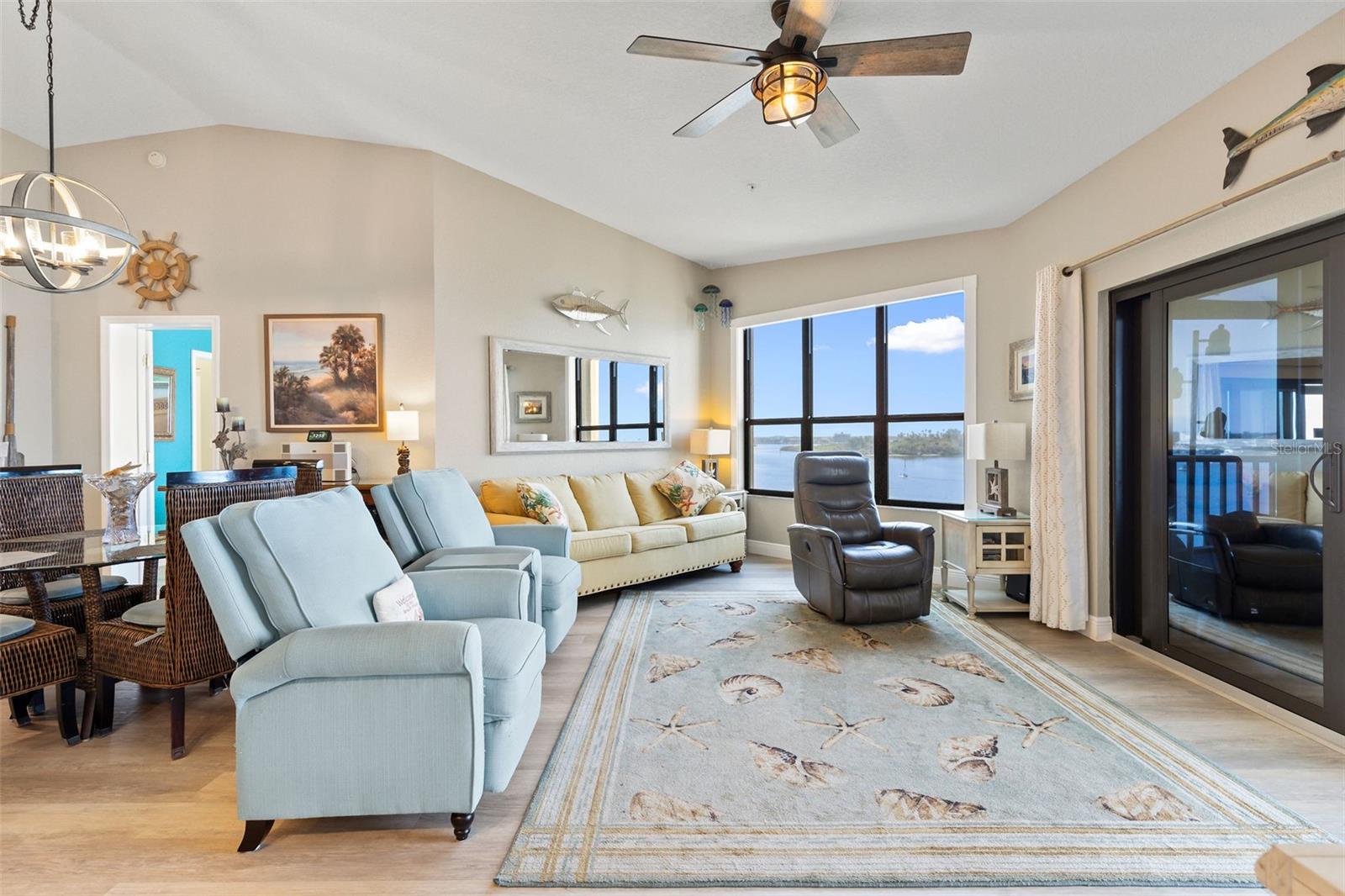 438 BOUCHELLE DR #401, NEW SMYRNA BEACH, FL, 32169