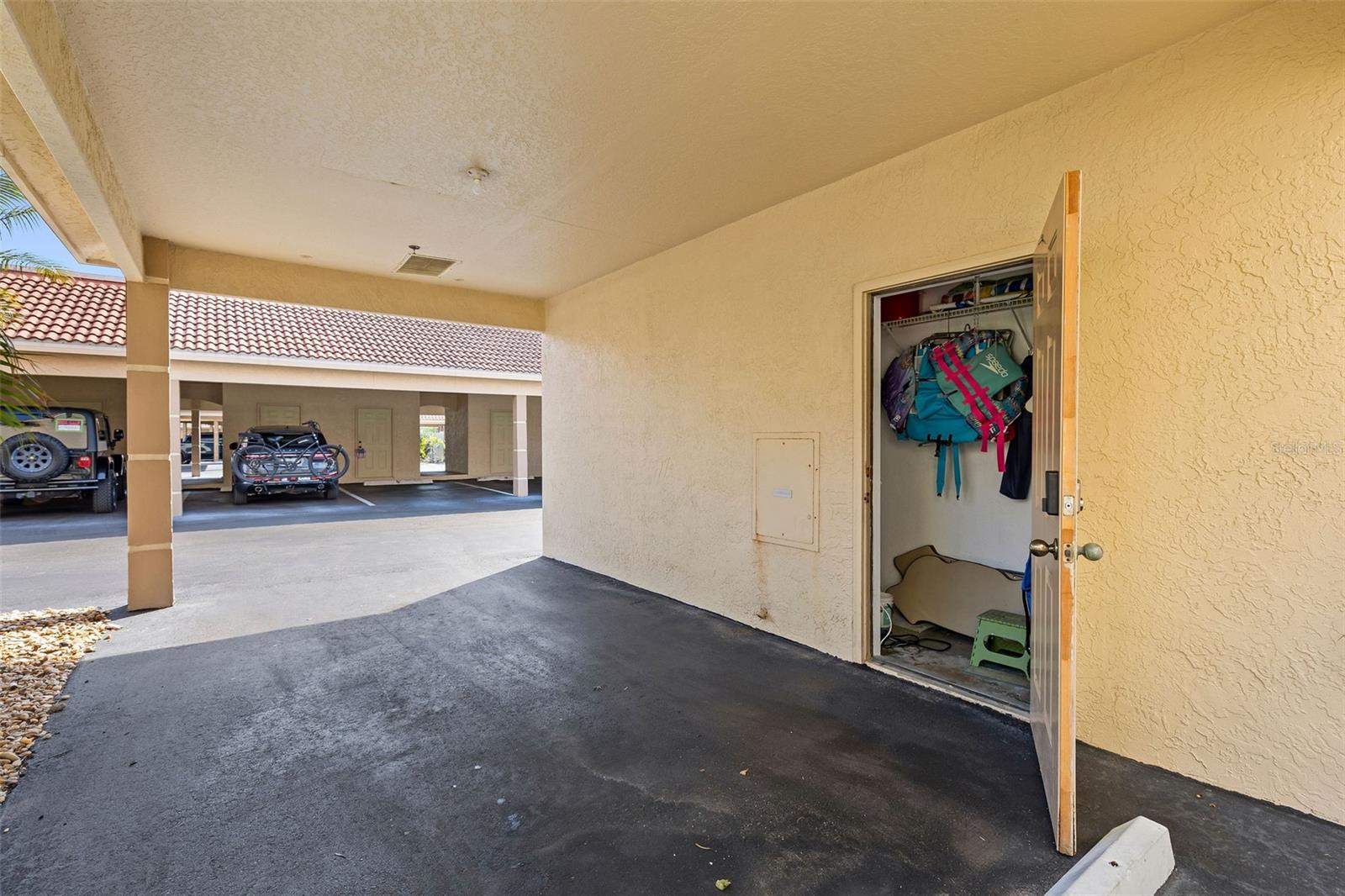 438 BOUCHELLE DR #401, NEW SMYRNA BEACH, FL, 32169