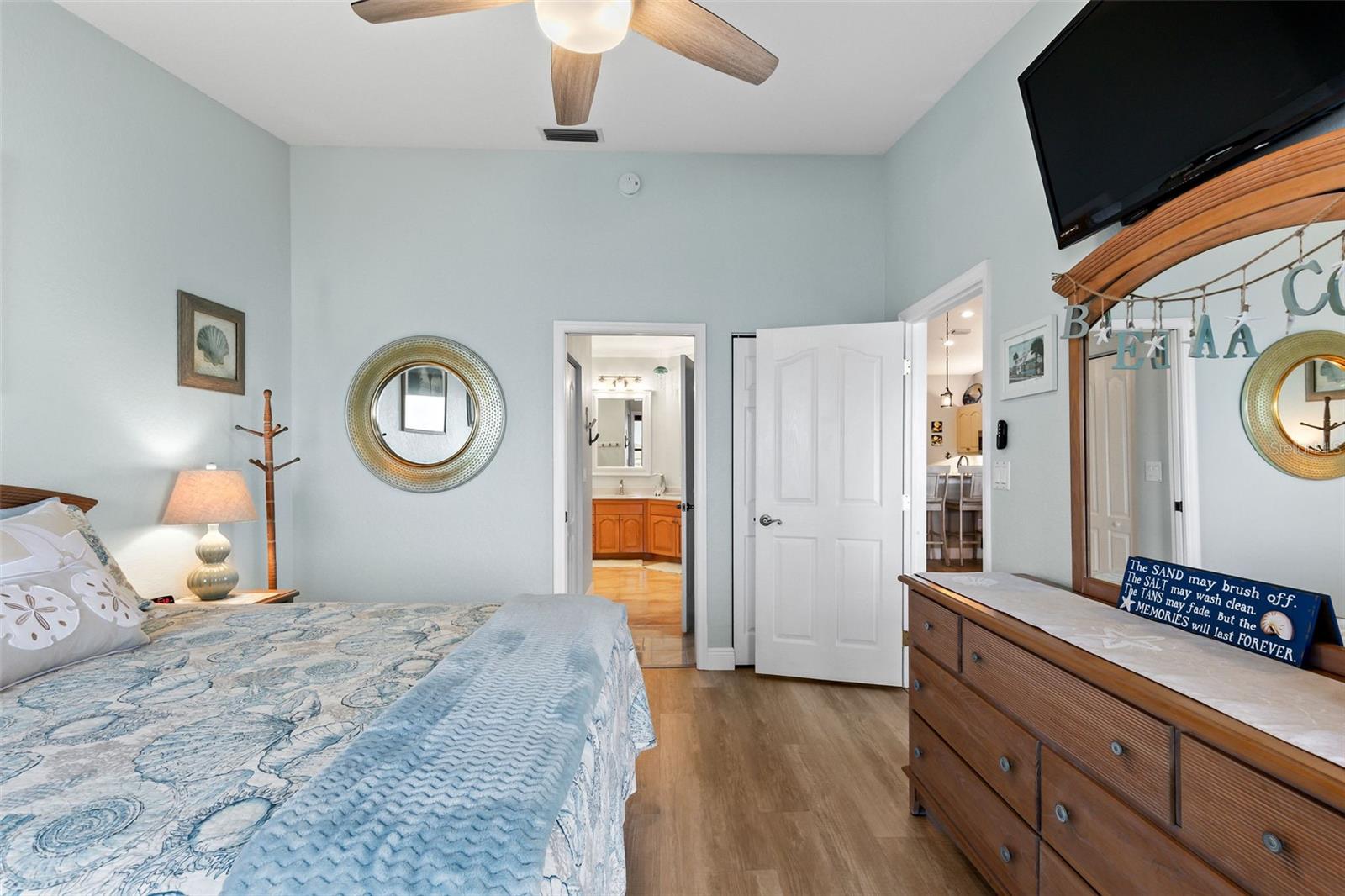 438 BOUCHELLE DR #401, NEW SMYRNA BEACH, FL, 32169