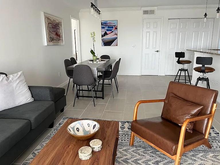 2400 FEATHER SOUND DR #1036, CLEARWATER, FL, 33762