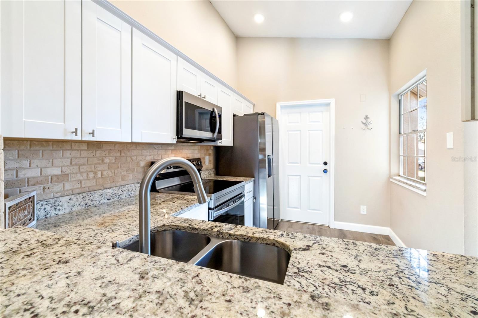 354 IXORA DR, PALM HARBOR, FL, 34684