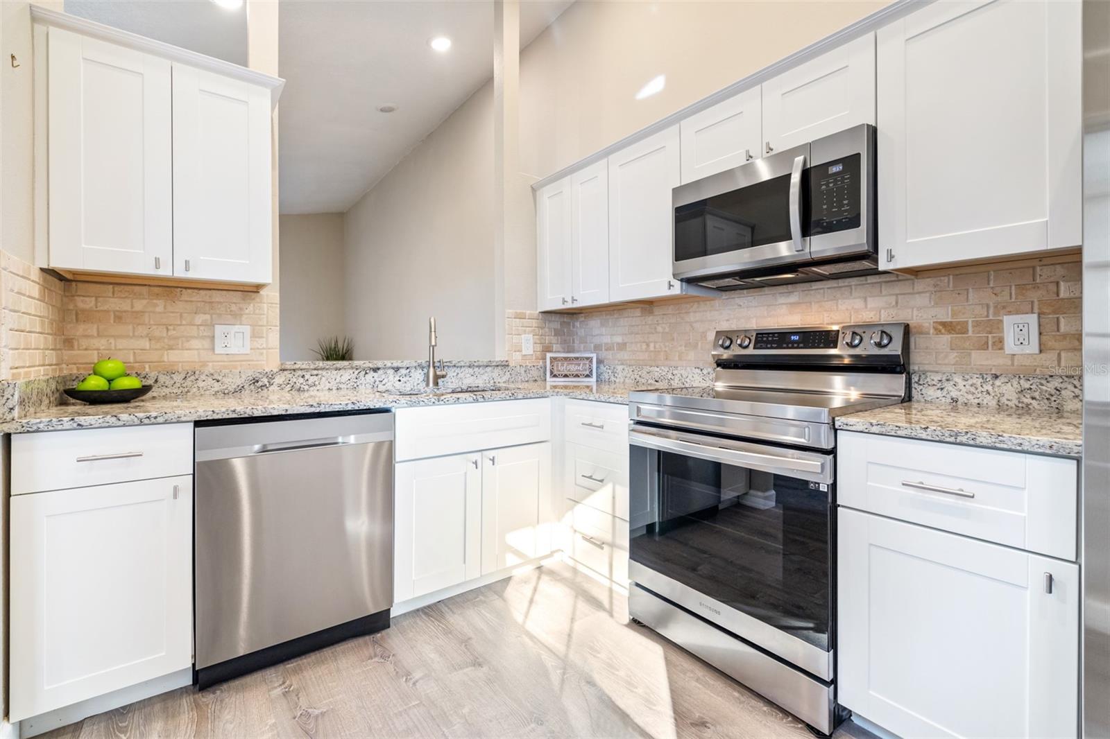 354 IXORA DR, PALM HARBOR, FL, 34684