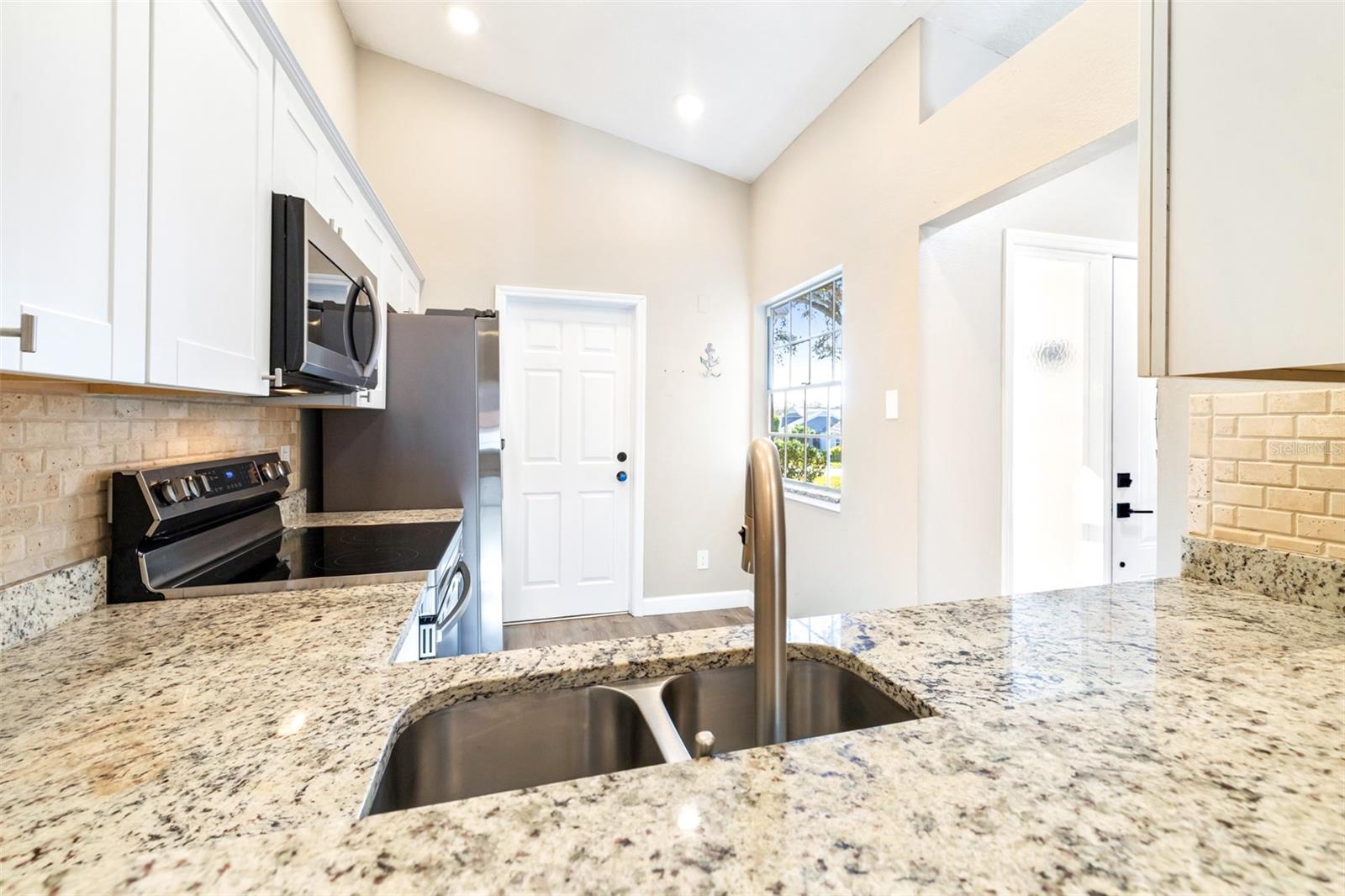 354 IXORA DR, PALM HARBOR, FL, 34684