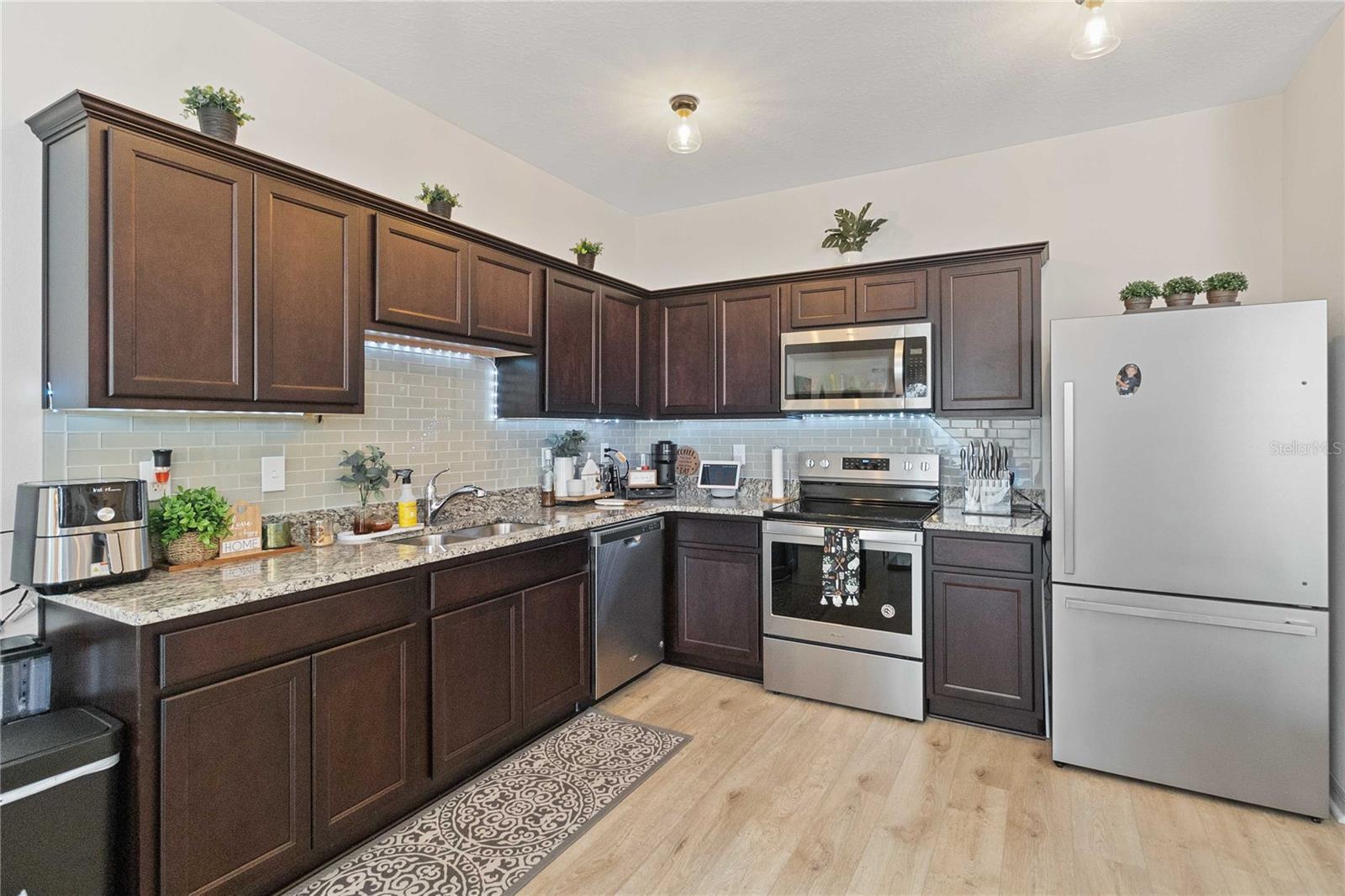 592 MADISON DR, DAVENPORT, FL, 33837