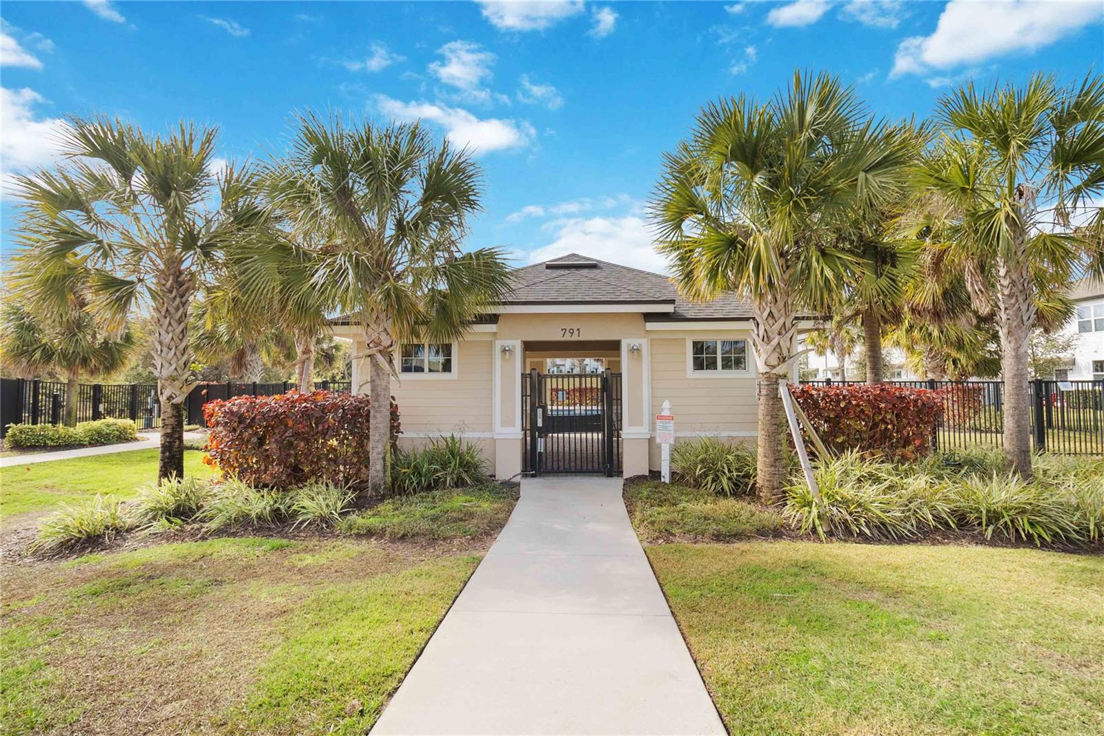 592 MADISON DR, DAVENPORT, FL, 33837