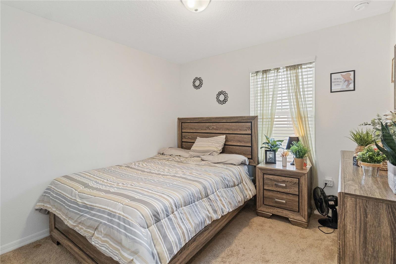 592 MADISON DR, DAVENPORT, FL, 33837