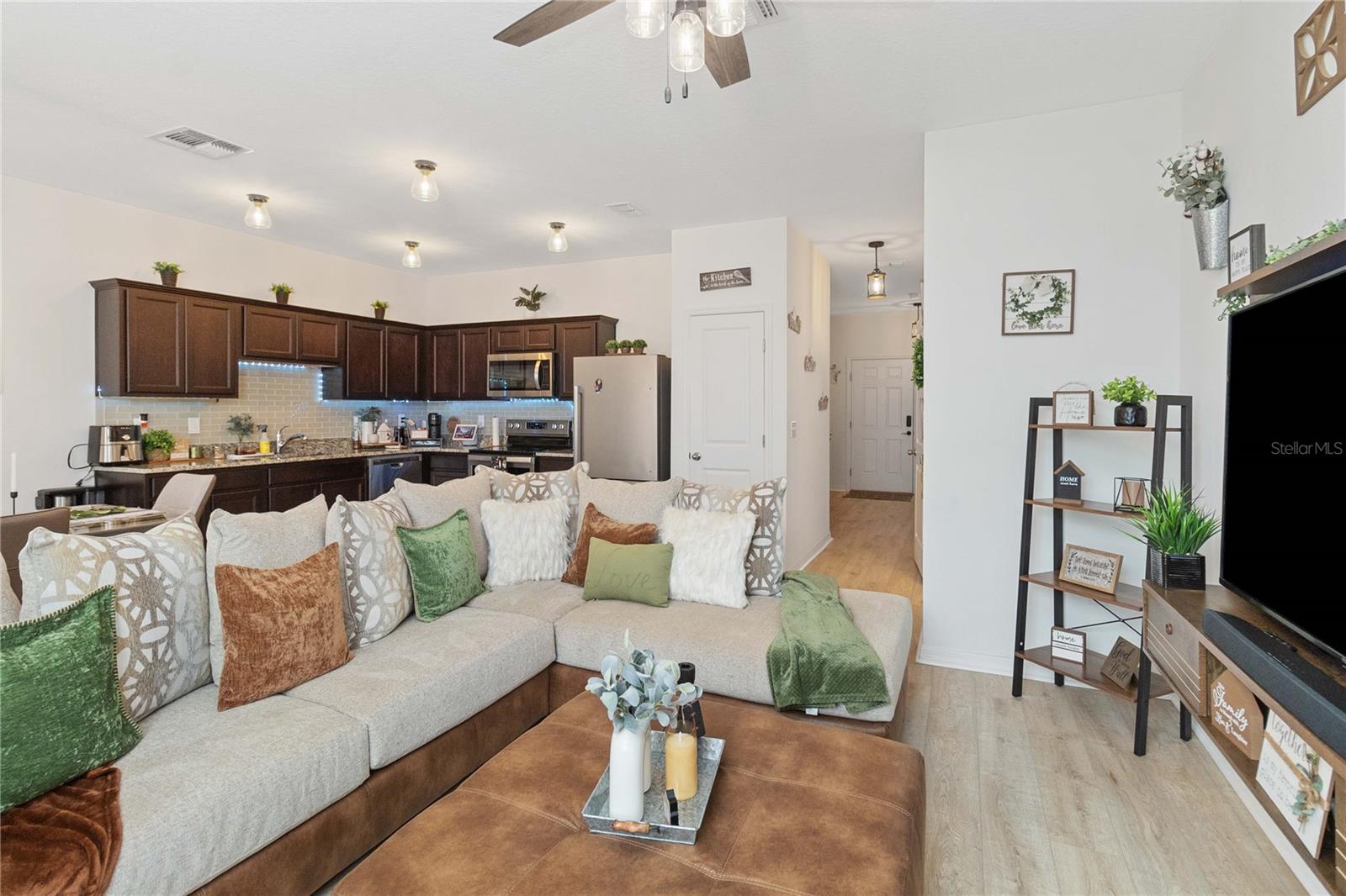 592 MADISON DR, DAVENPORT, FL, 33837