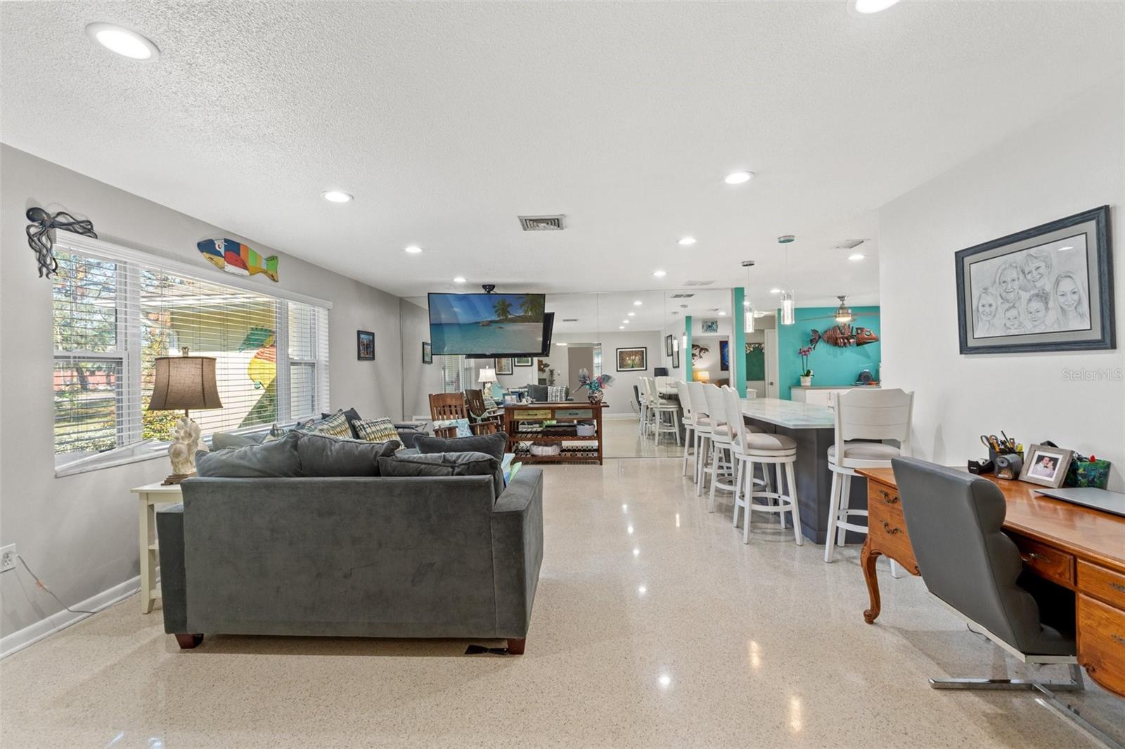 2015 PARK ST N, ST PETERSBURG, FL, 33710