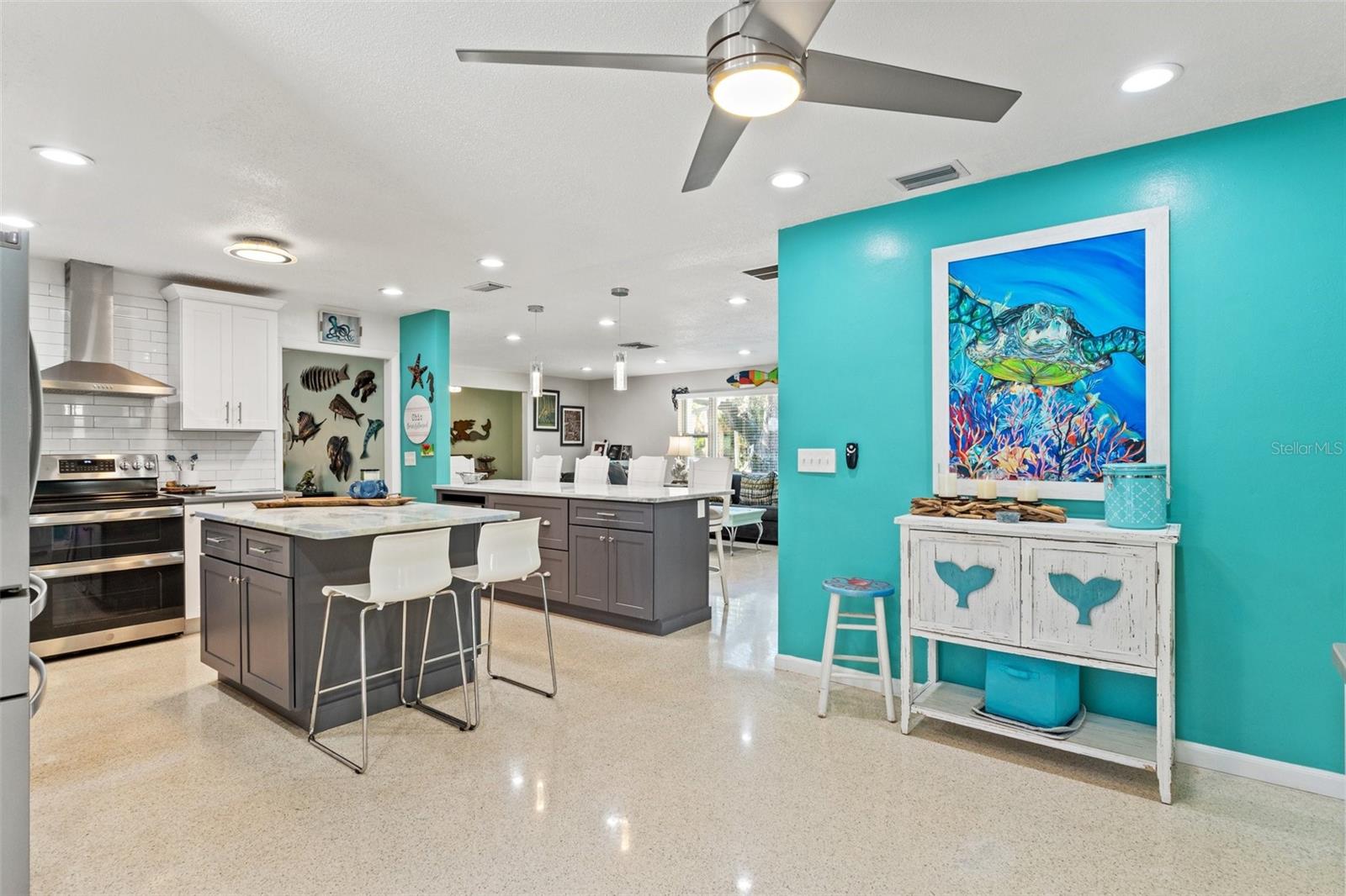 2015 PARK ST N, ST PETERSBURG, FL, 33710