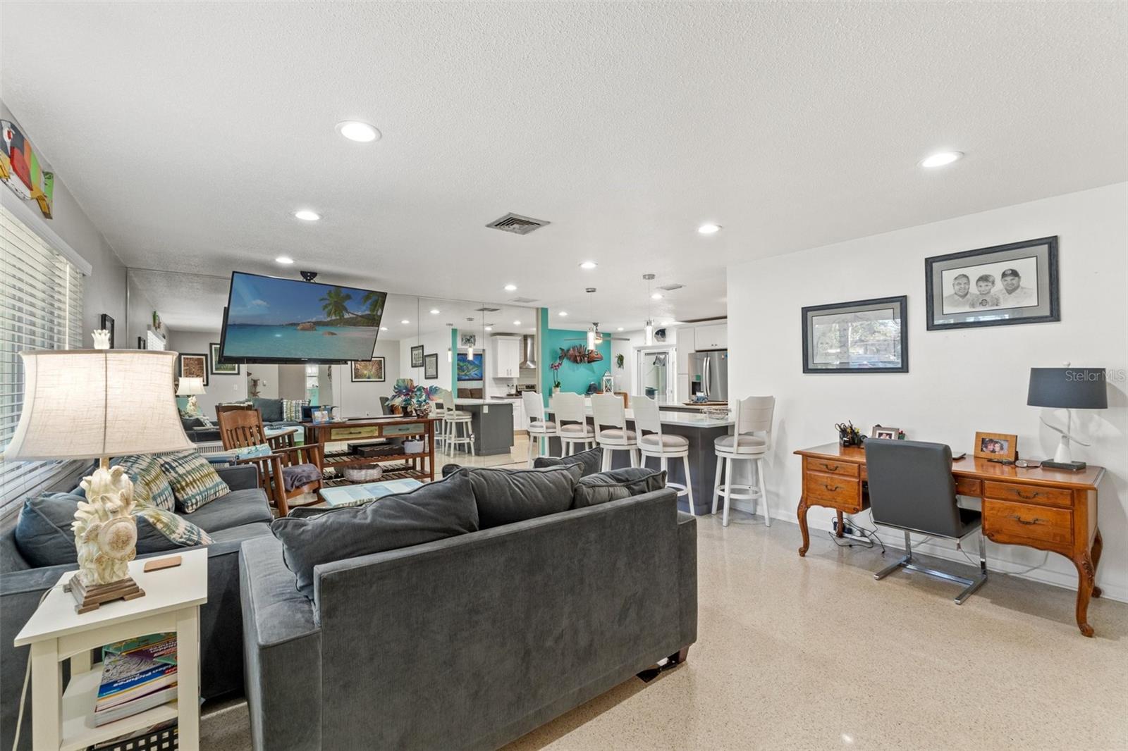 2015 PARK ST N, ST PETERSBURG, FL, 33710