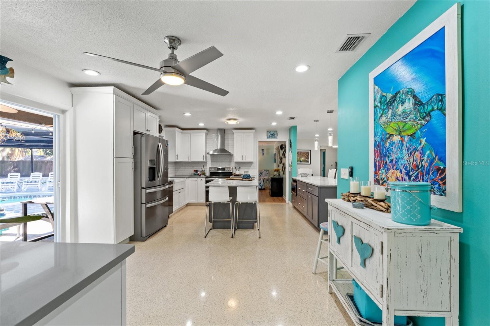 2015 PARK ST N, ST PETERSBURG, FL, 33710