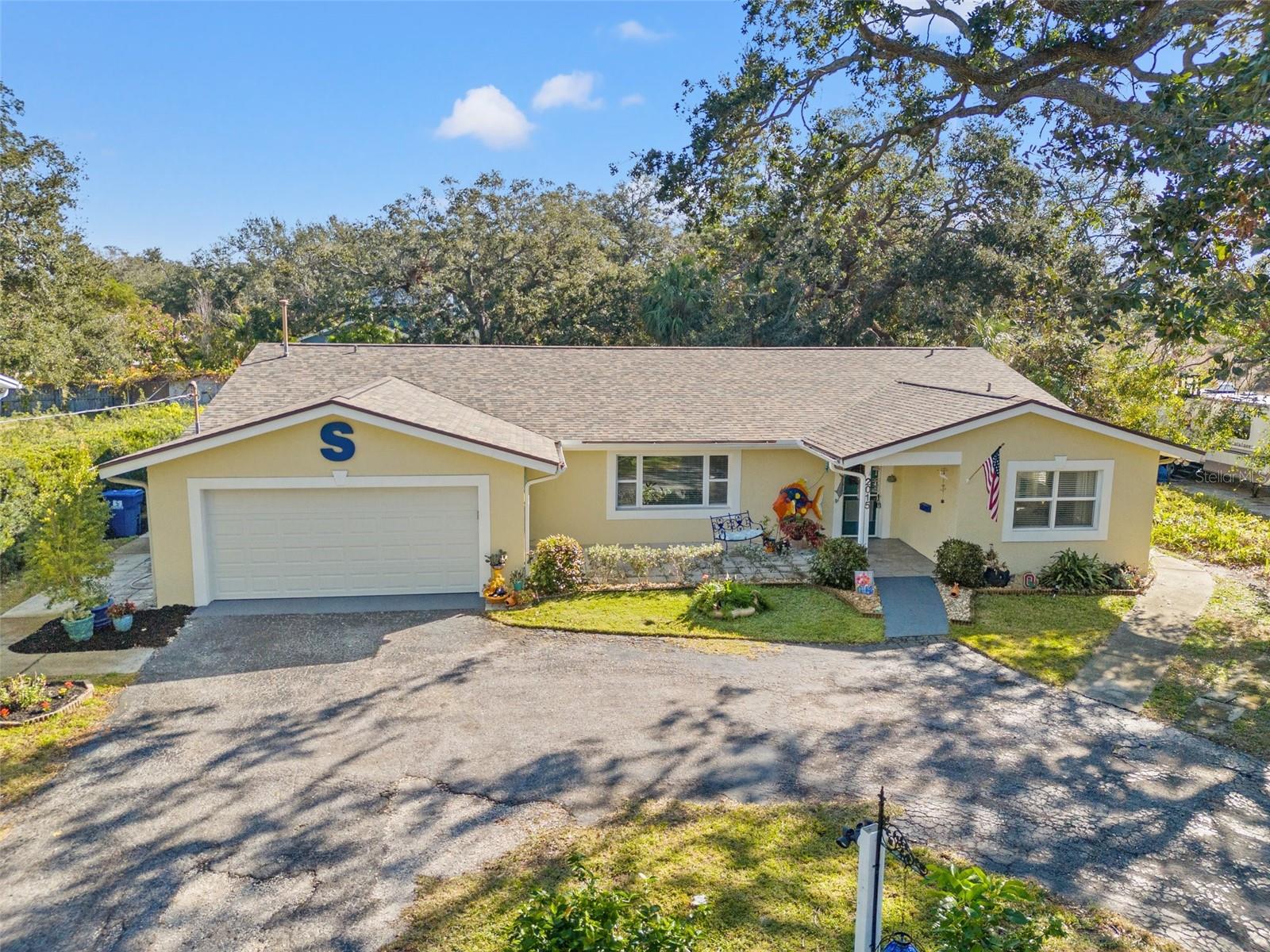 2015 PARK ST N, ST PETERSBURG, FL, 33710