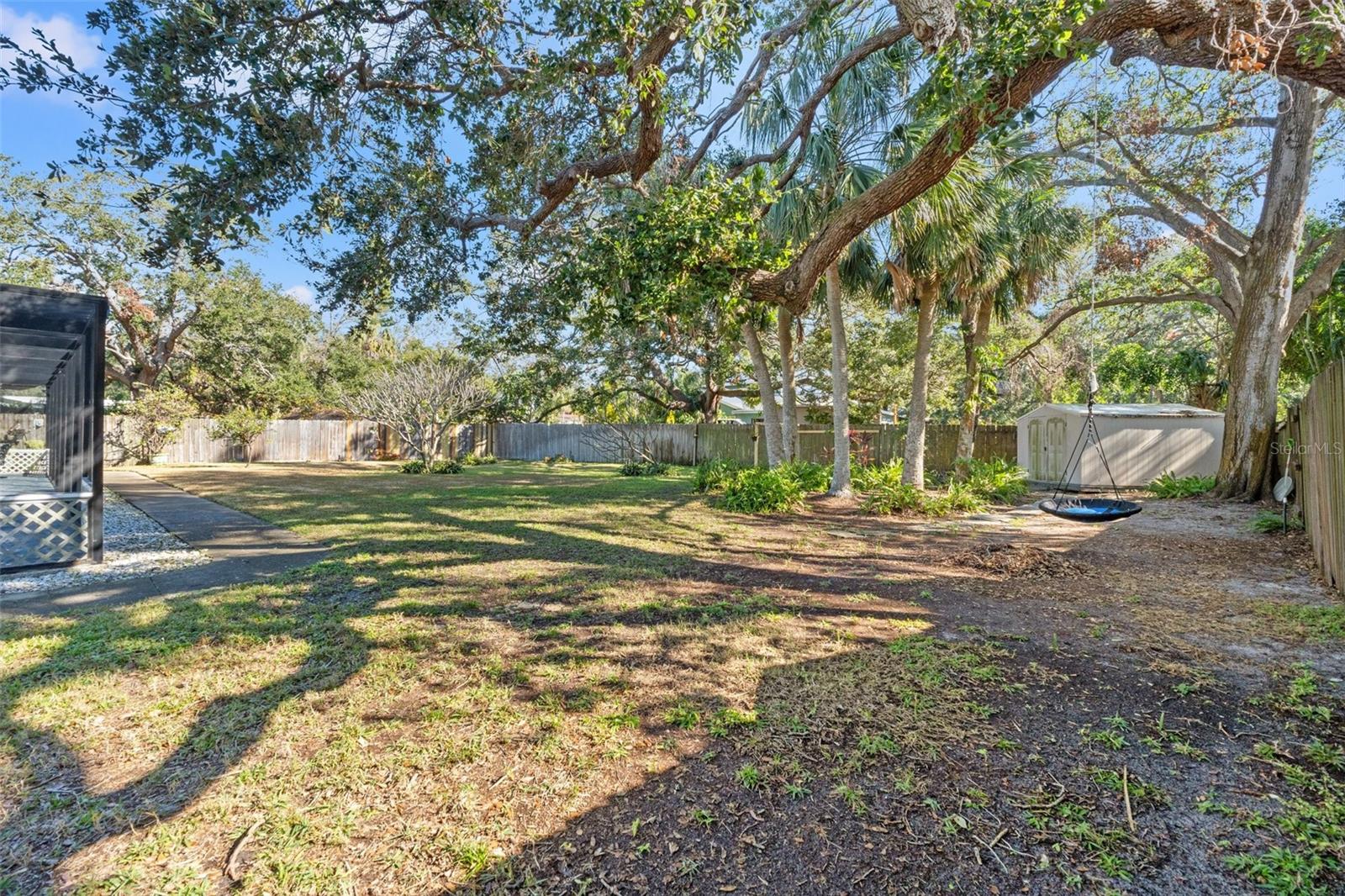 2015 PARK ST N, ST PETERSBURG, FL, 33710
