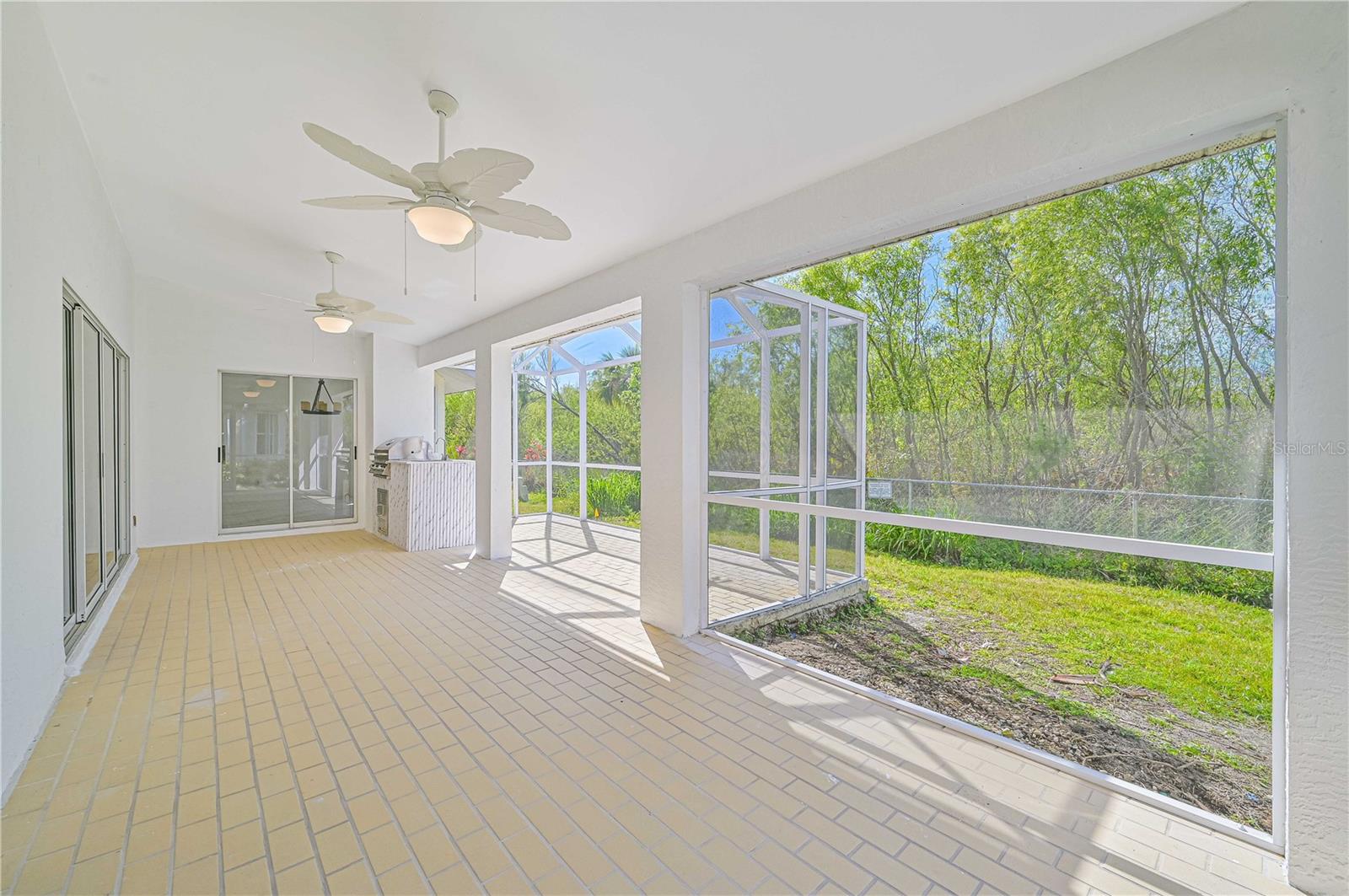 3832 SABAL SPRINGS BLVD, FORT MYERS, FL, 33917