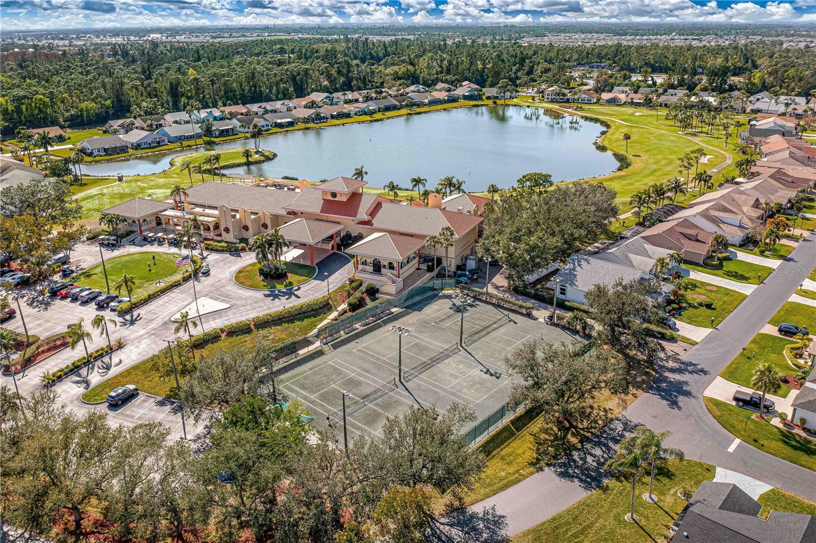 3832 SABAL SPRINGS BLVD, FORT MYERS, FL, 33917
