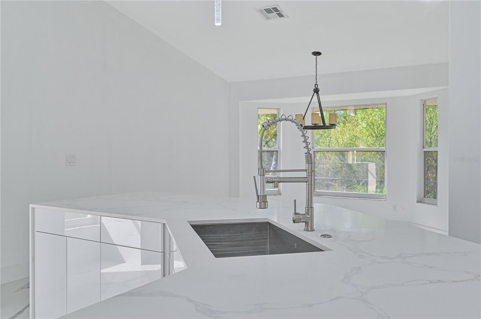 3832 SABAL SPRINGS BLVD, FORT MYERS, FL, 33917
