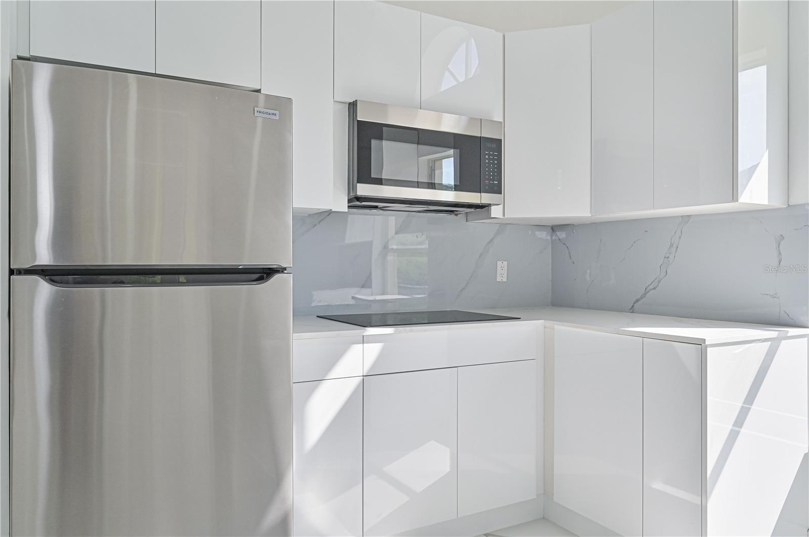 3832 SABAL SPRINGS BLVD, FORT MYERS, FL, 33917