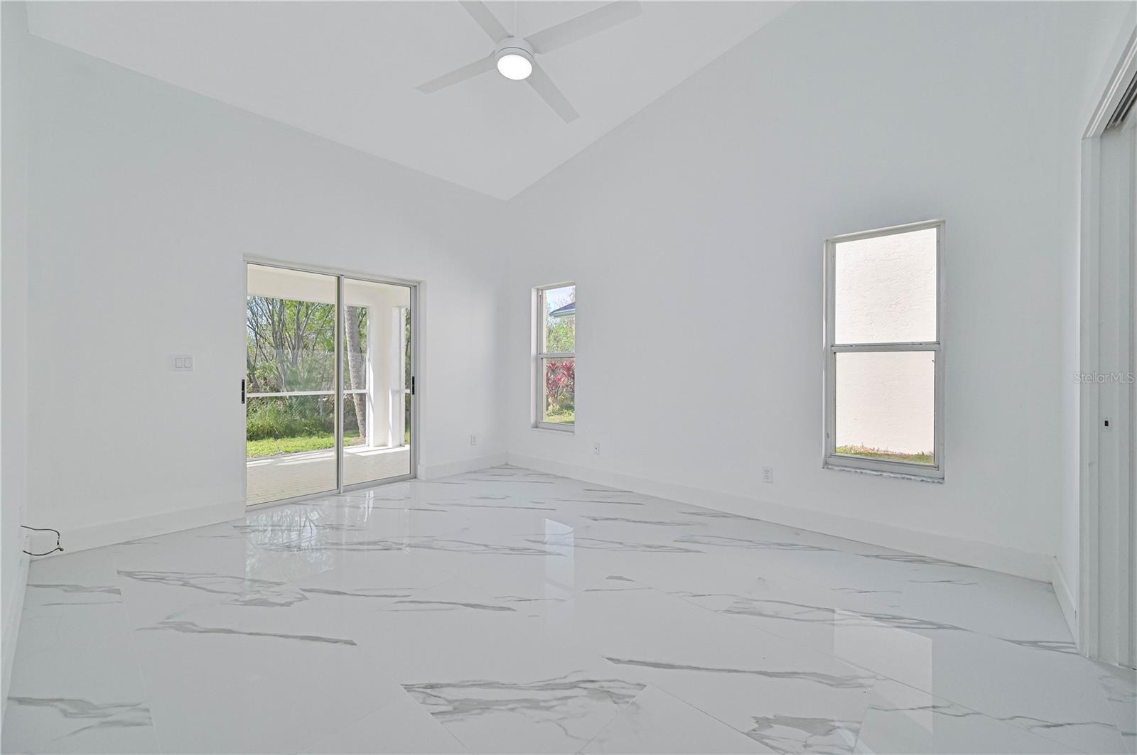3832 SABAL SPRINGS BLVD, FORT MYERS, FL, 33917