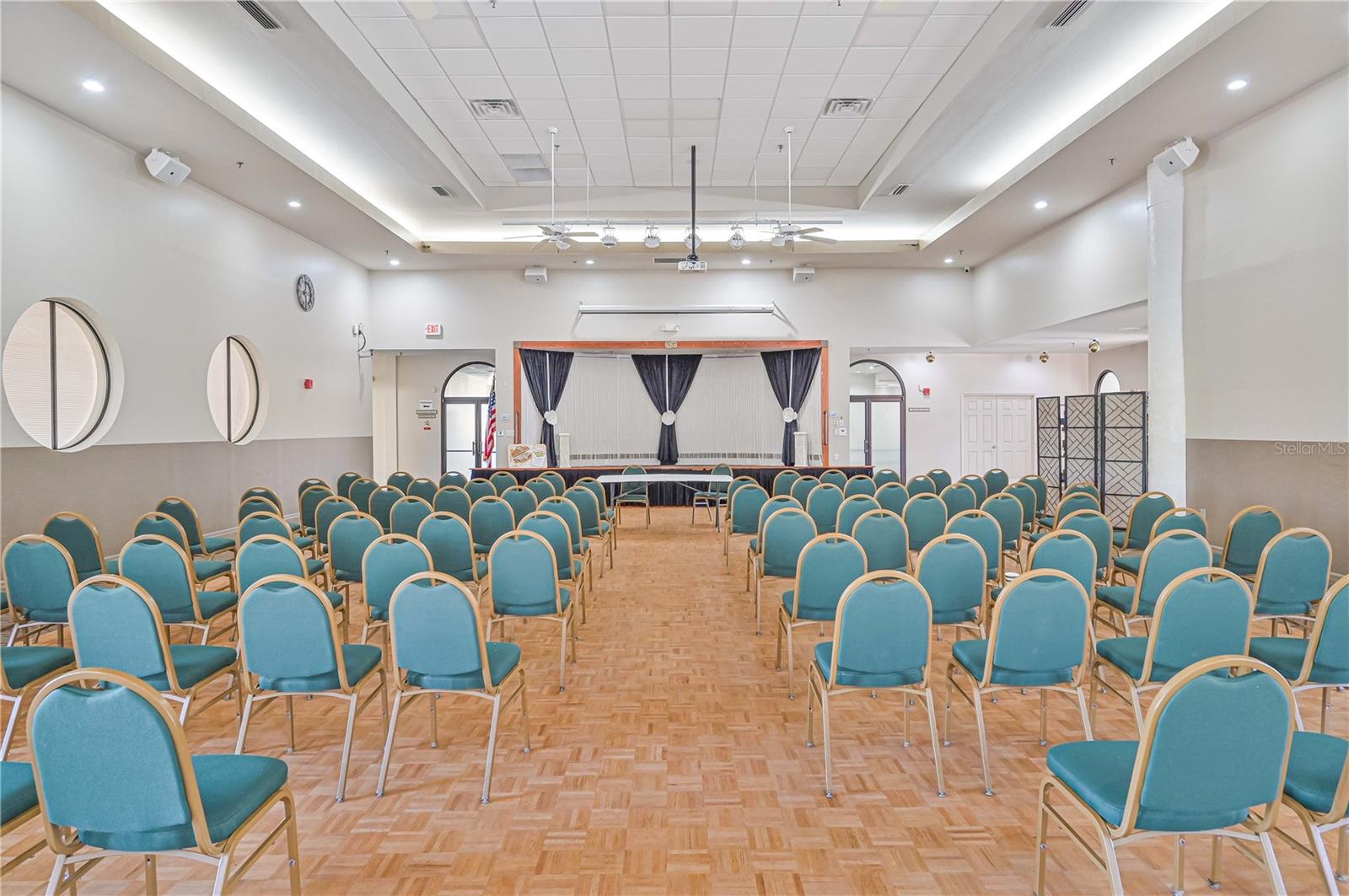 3832 SABAL SPRINGS BLVD, FORT MYERS, FL, 33917