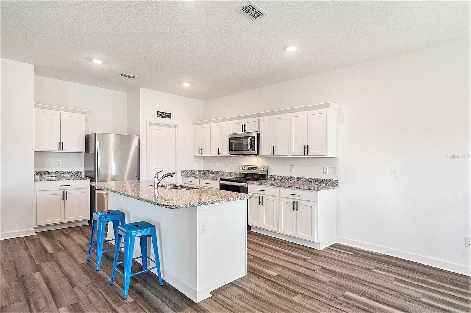 732 OCEAN SPRAY DR, RUSKIN, FL, 33570