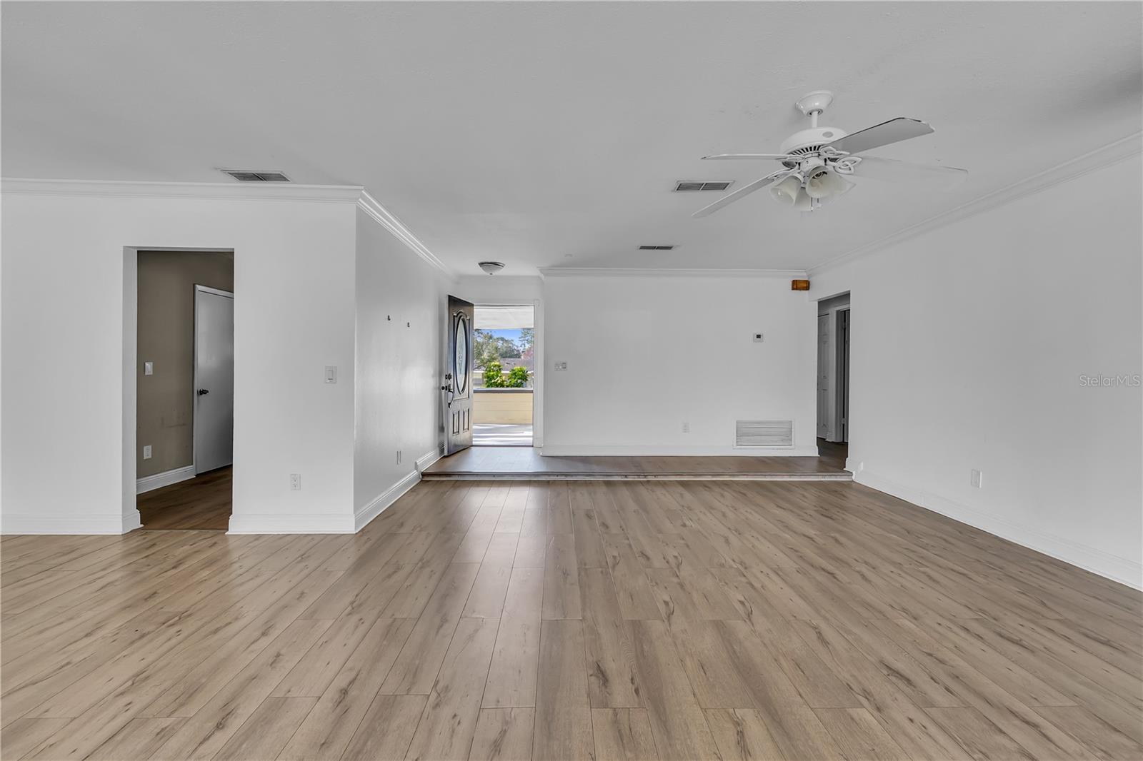 2481 LAKE HELEN OSTEEN RD, DELTONA, FL, 32738