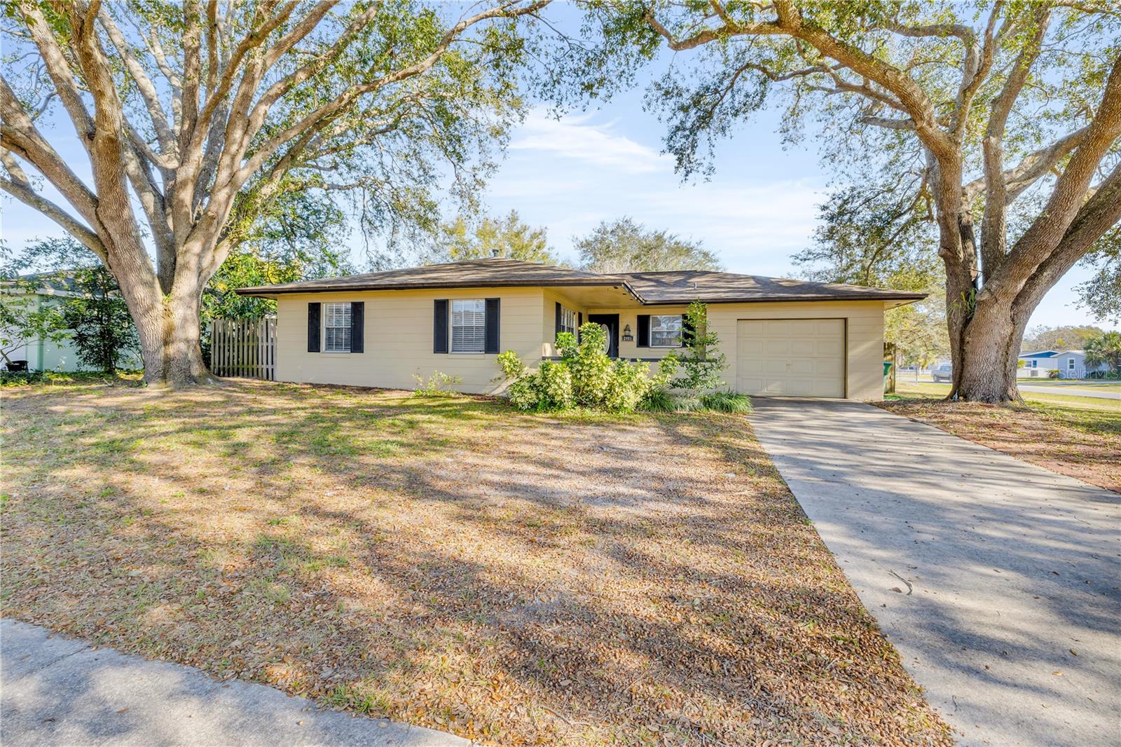 2481 LAKE HELEN OSTEEN RD, DELTONA, FL, 32738