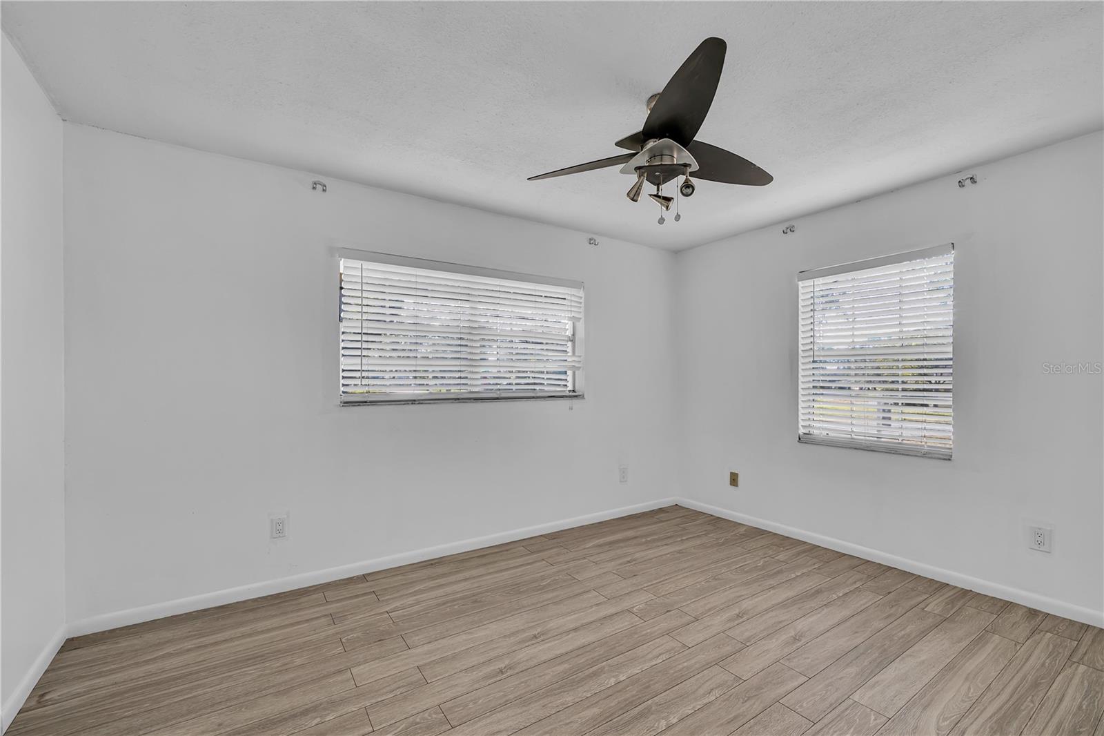 2481 LAKE HELEN OSTEEN RD, DELTONA, FL, 32738