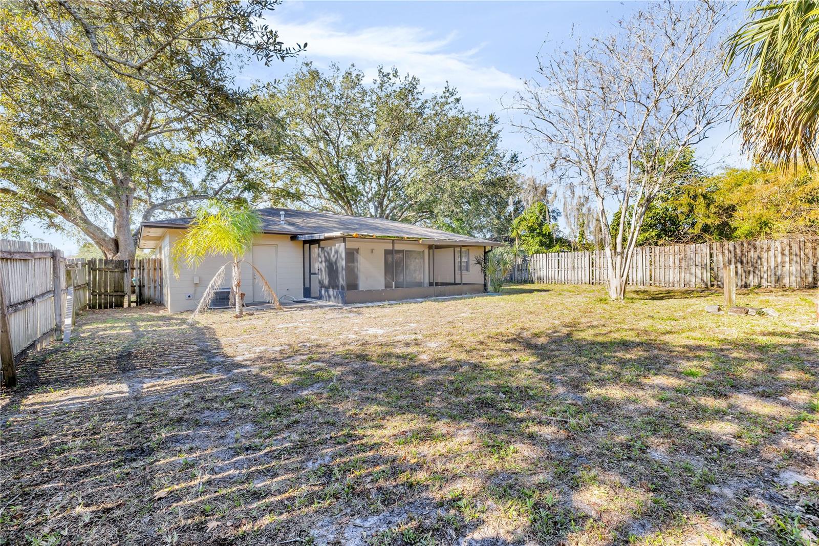 2481 LAKE HELEN OSTEEN RD, DELTONA, FL, 32738