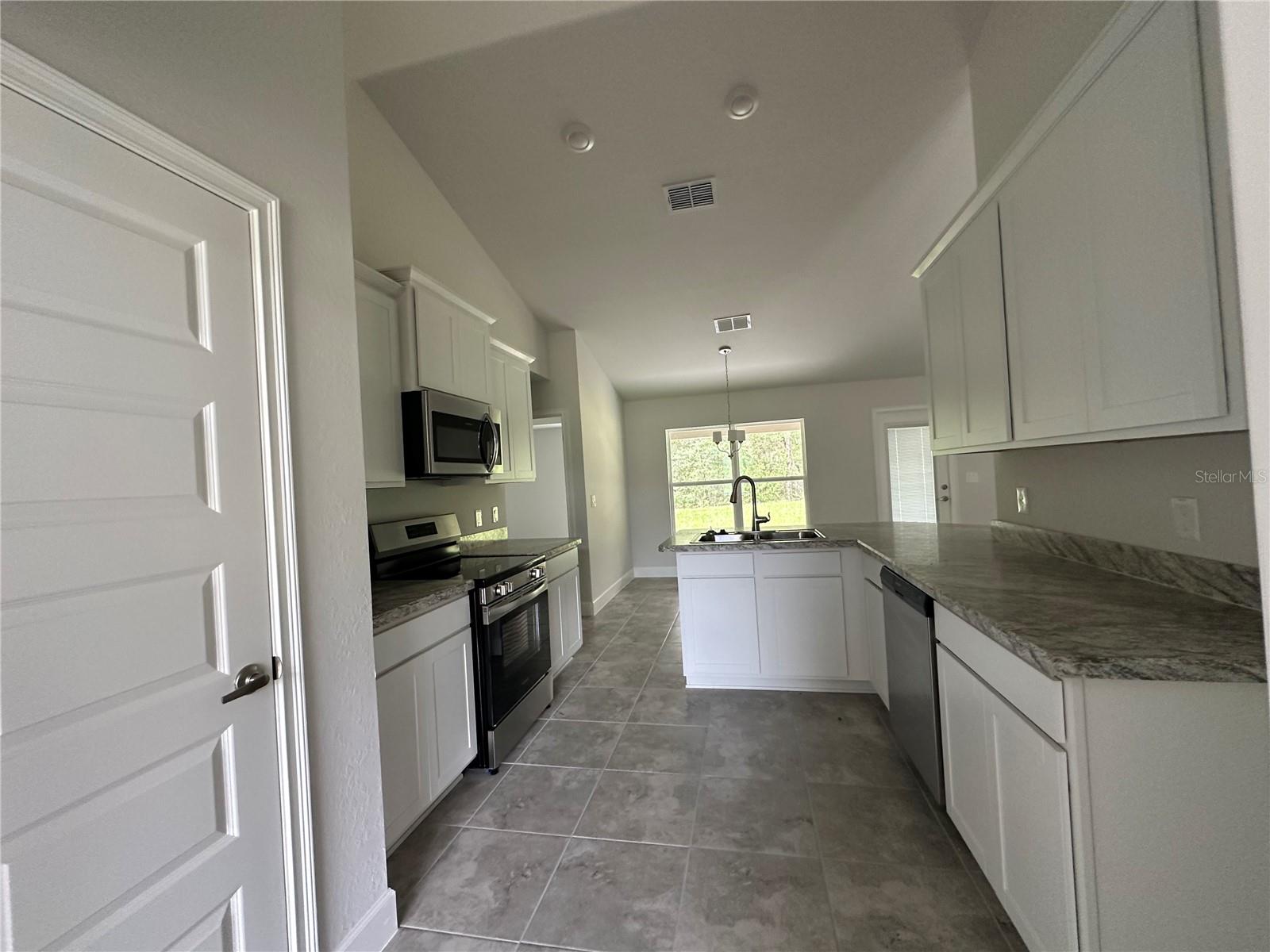35 LOCUST RADIAL CIR, OCALA, FL, 34472