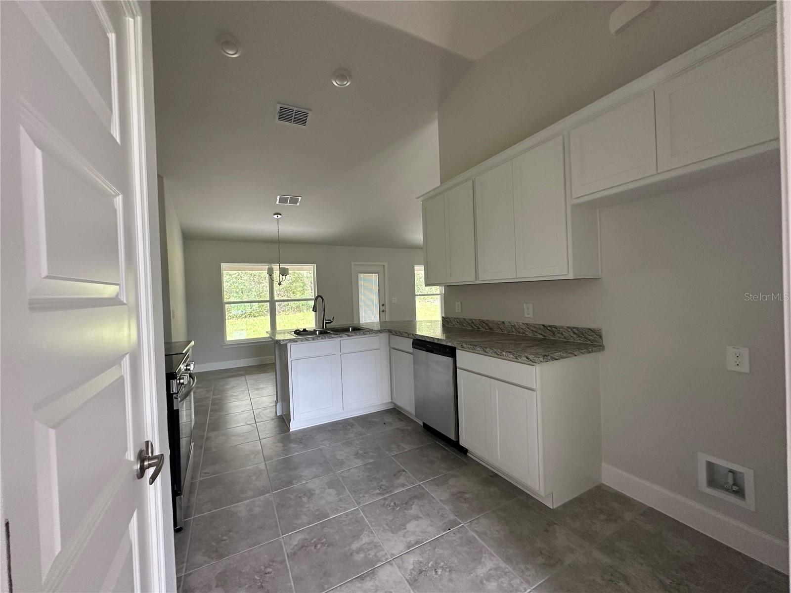 35 LOCUST RADIAL CIR, OCALA, FL, 34472