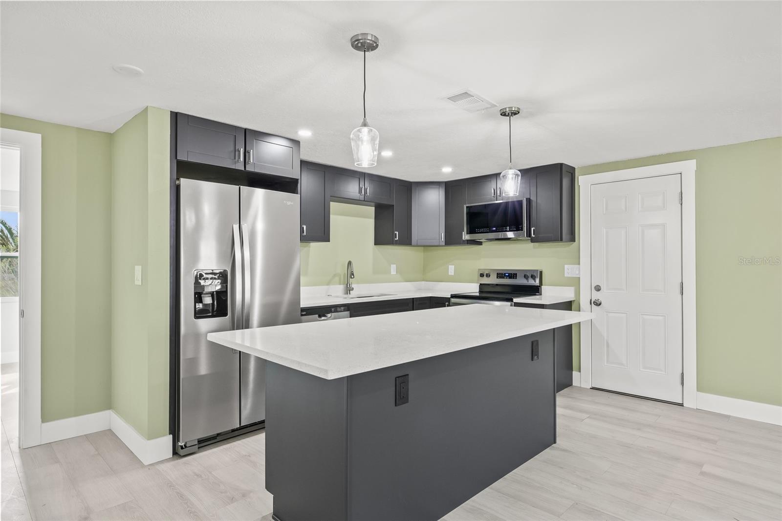 3334 ROCK VALLEY DR, HOLIDAY, FL, 34691
