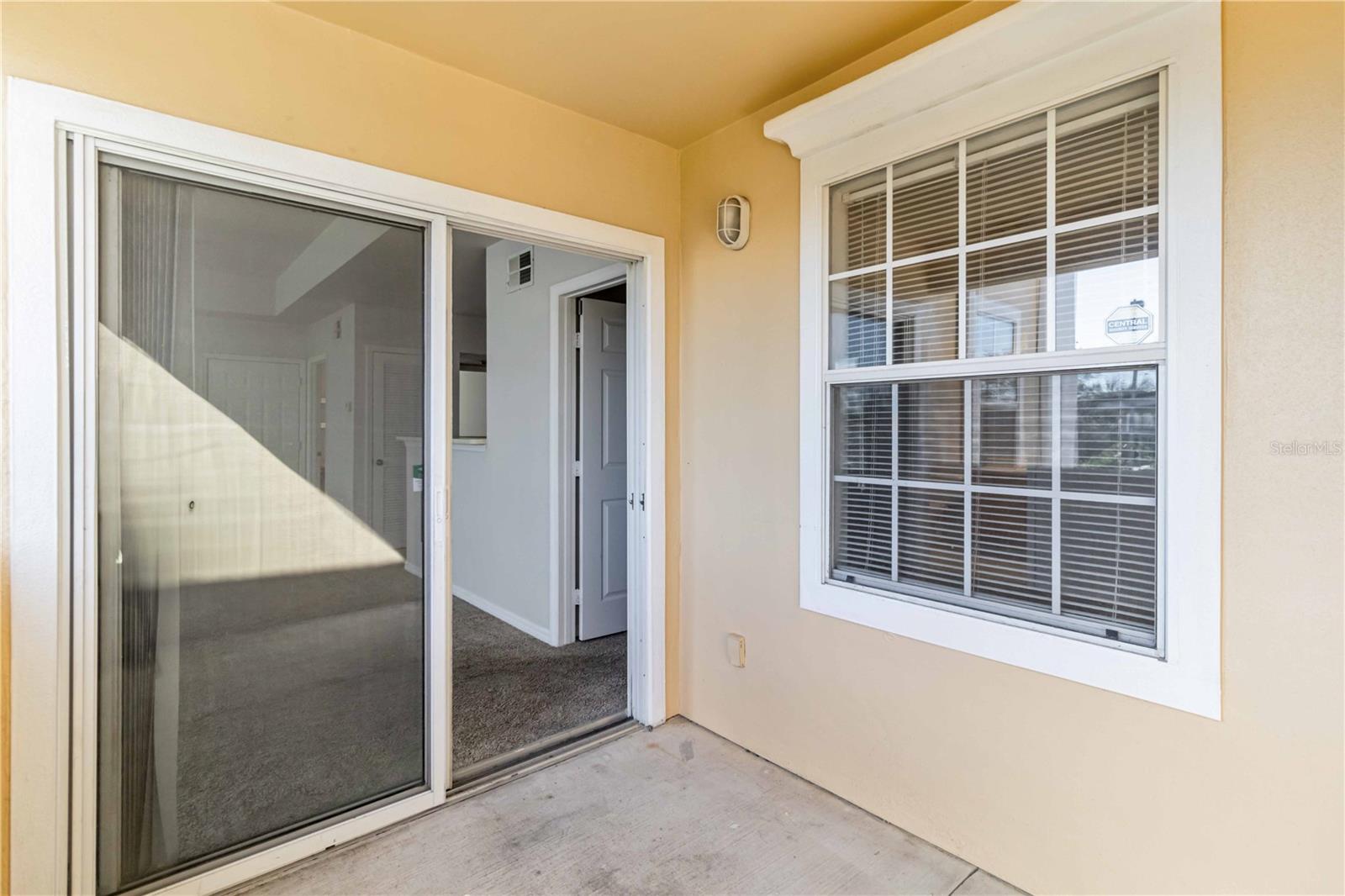 1000 VILLAGIO CIR #208, SARASOTA, FL, 34237