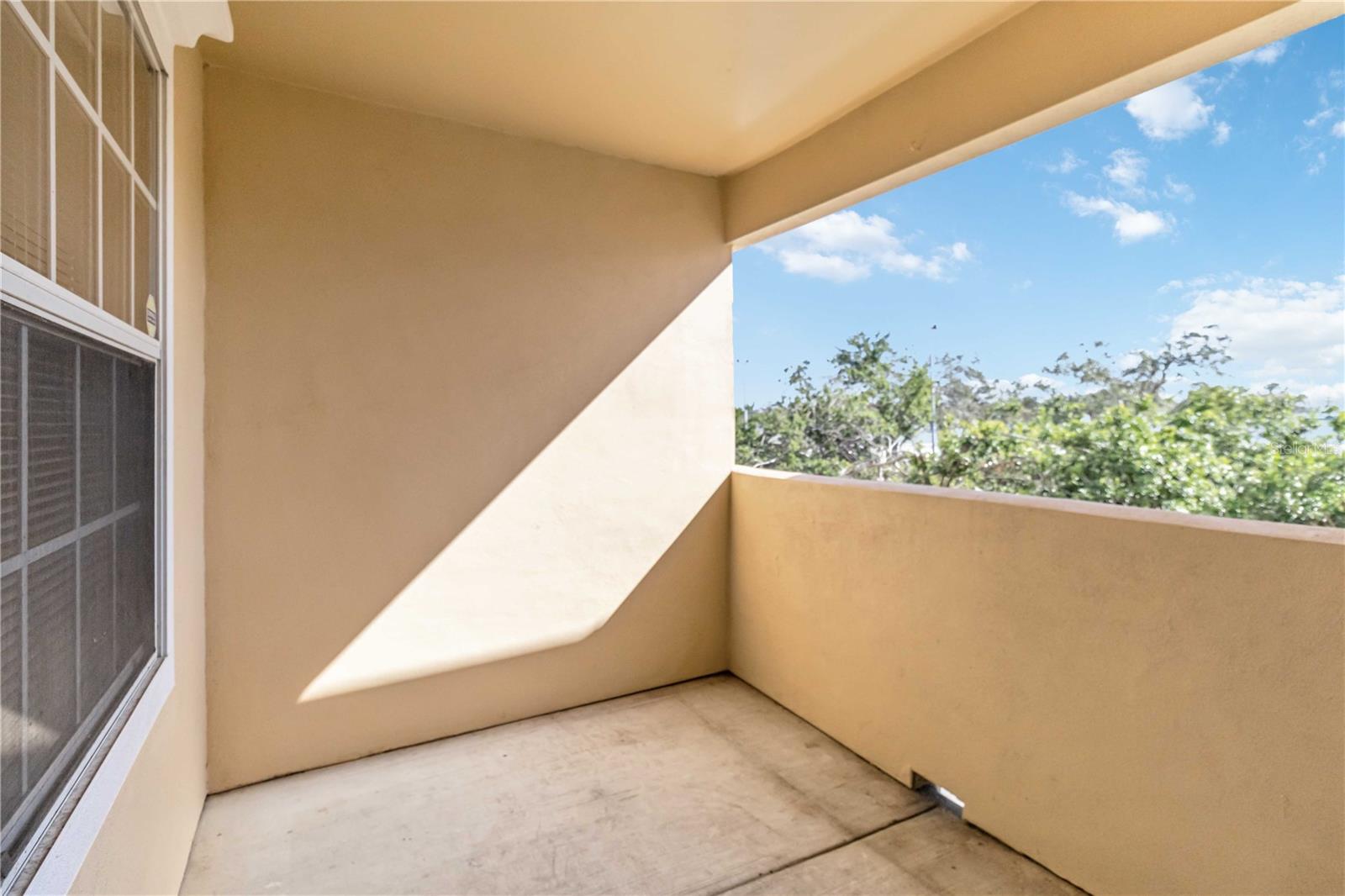 1000 VILLAGIO CIR #208, SARASOTA, FL, 34237