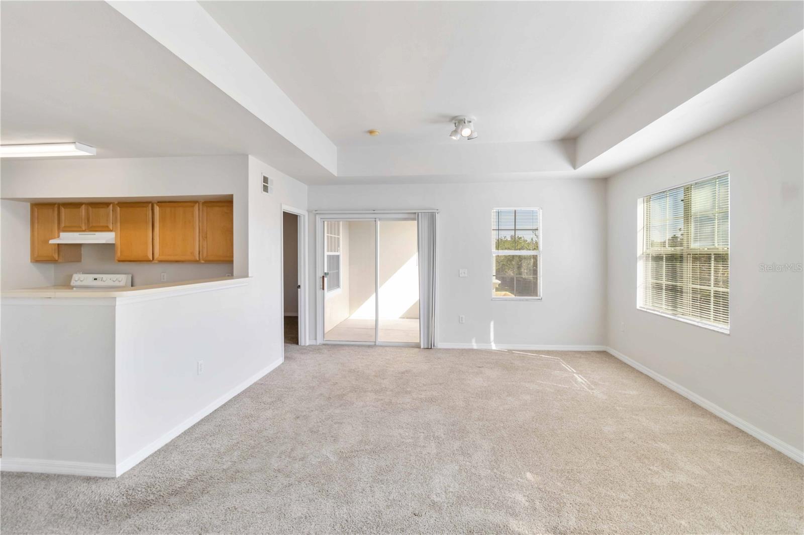 1000 VILLAGIO CIR #208, SARASOTA, FL, 34237