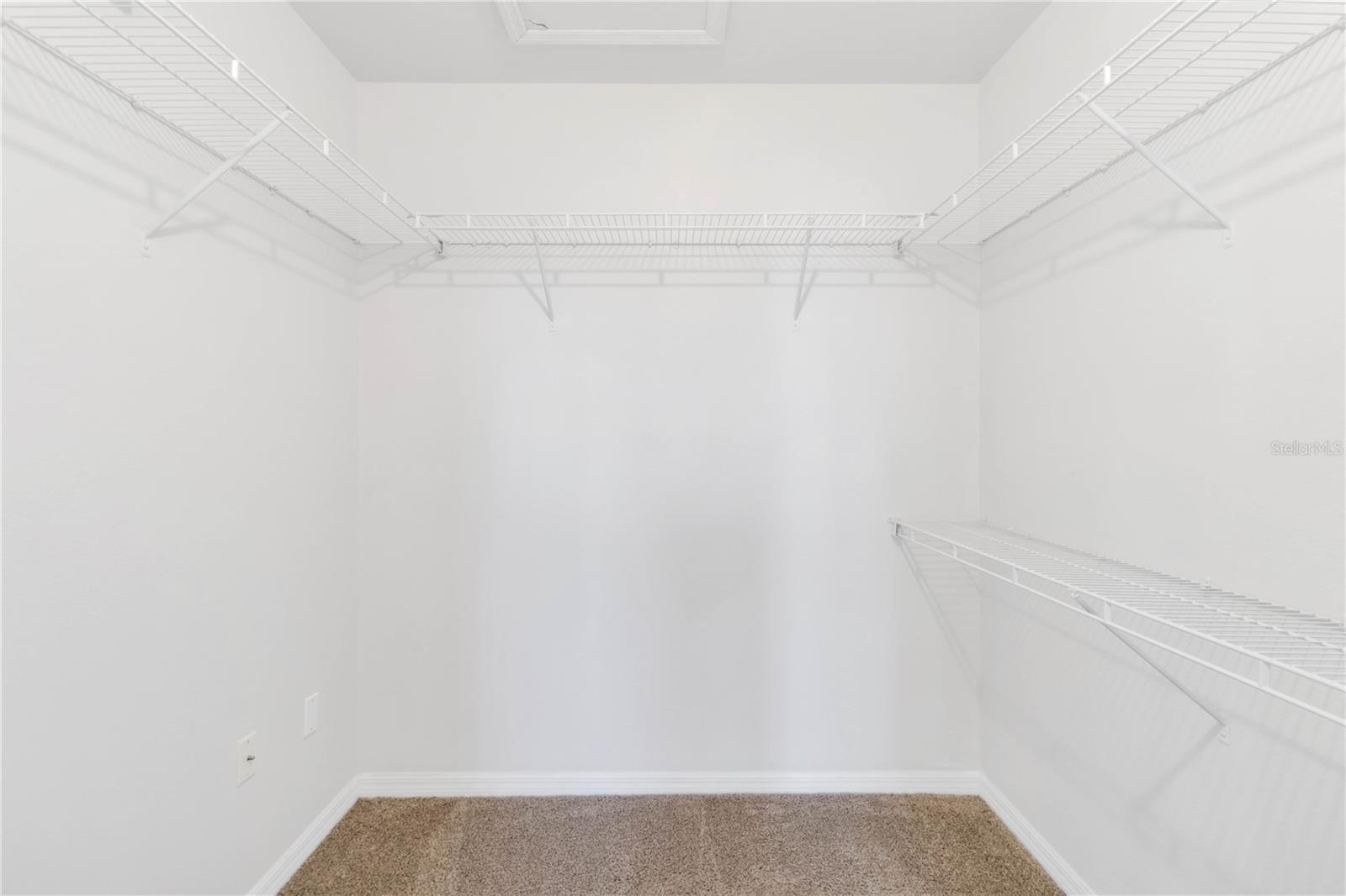 1000 VILLAGIO CIR #208, SARASOTA, FL, 34237
