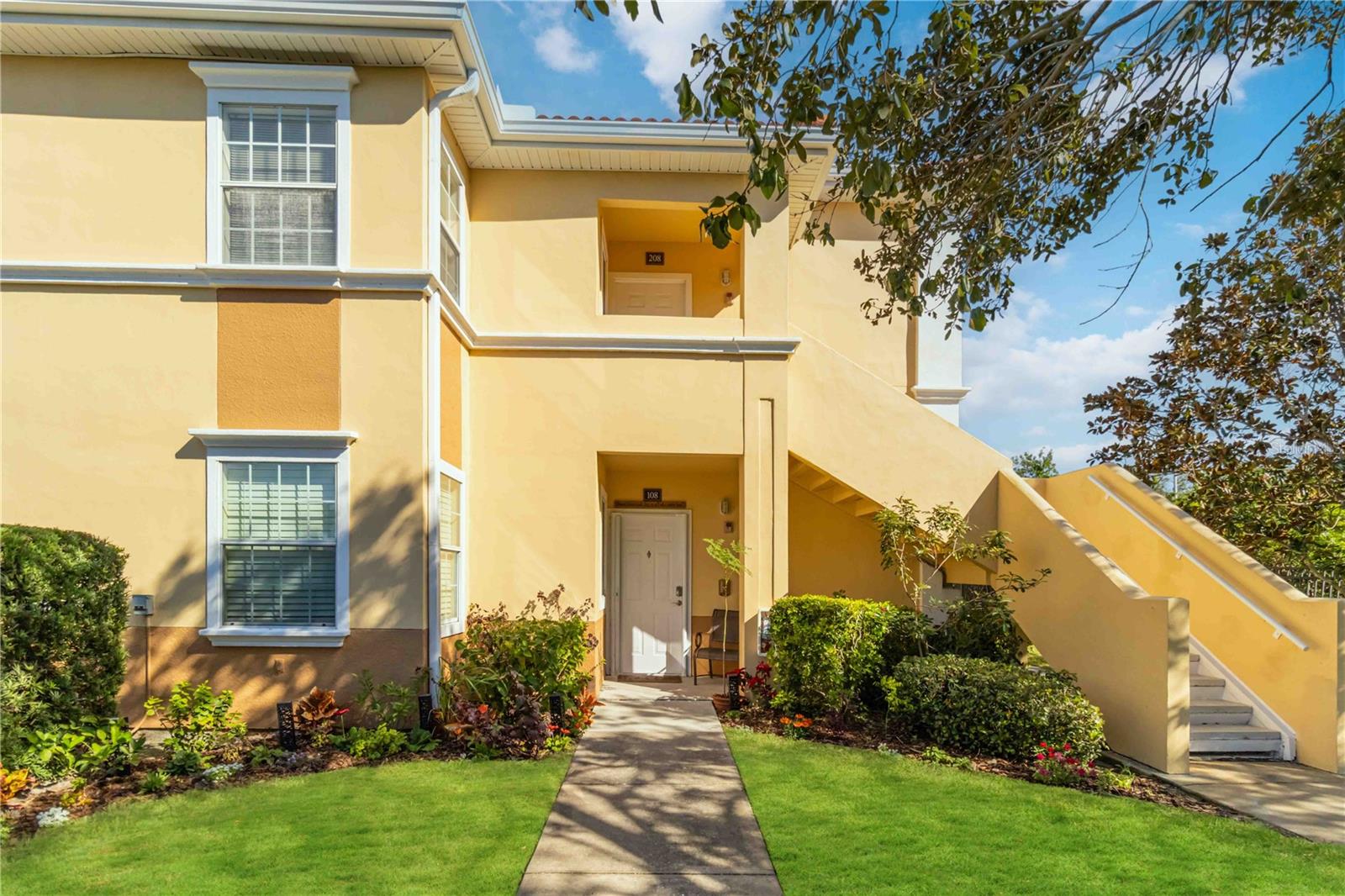 1000 VILLAGIO CIR #208, SARASOTA, FL, 34237
