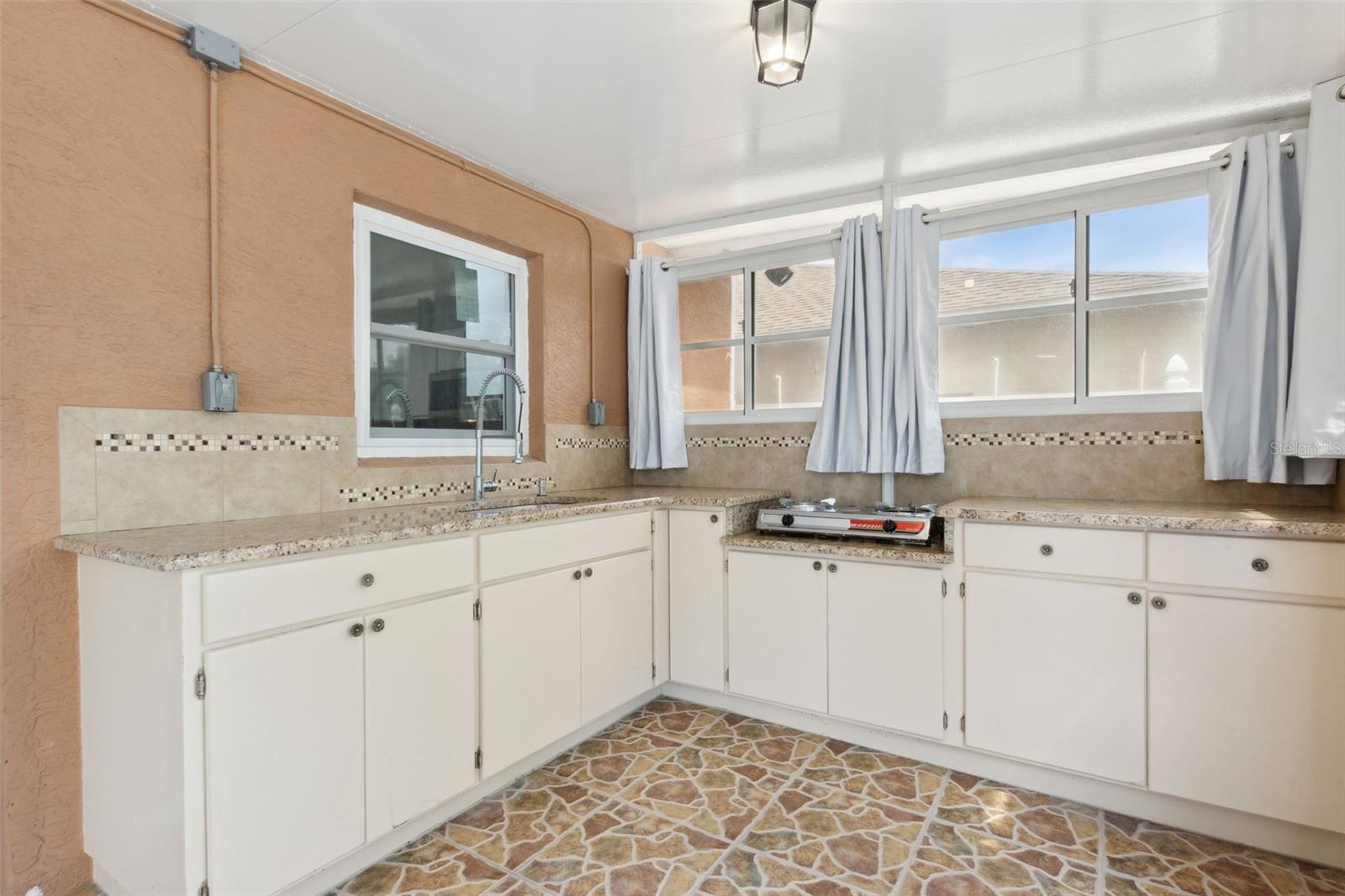 11815 PETHRICK DR, ORLANDO, FL, 32824