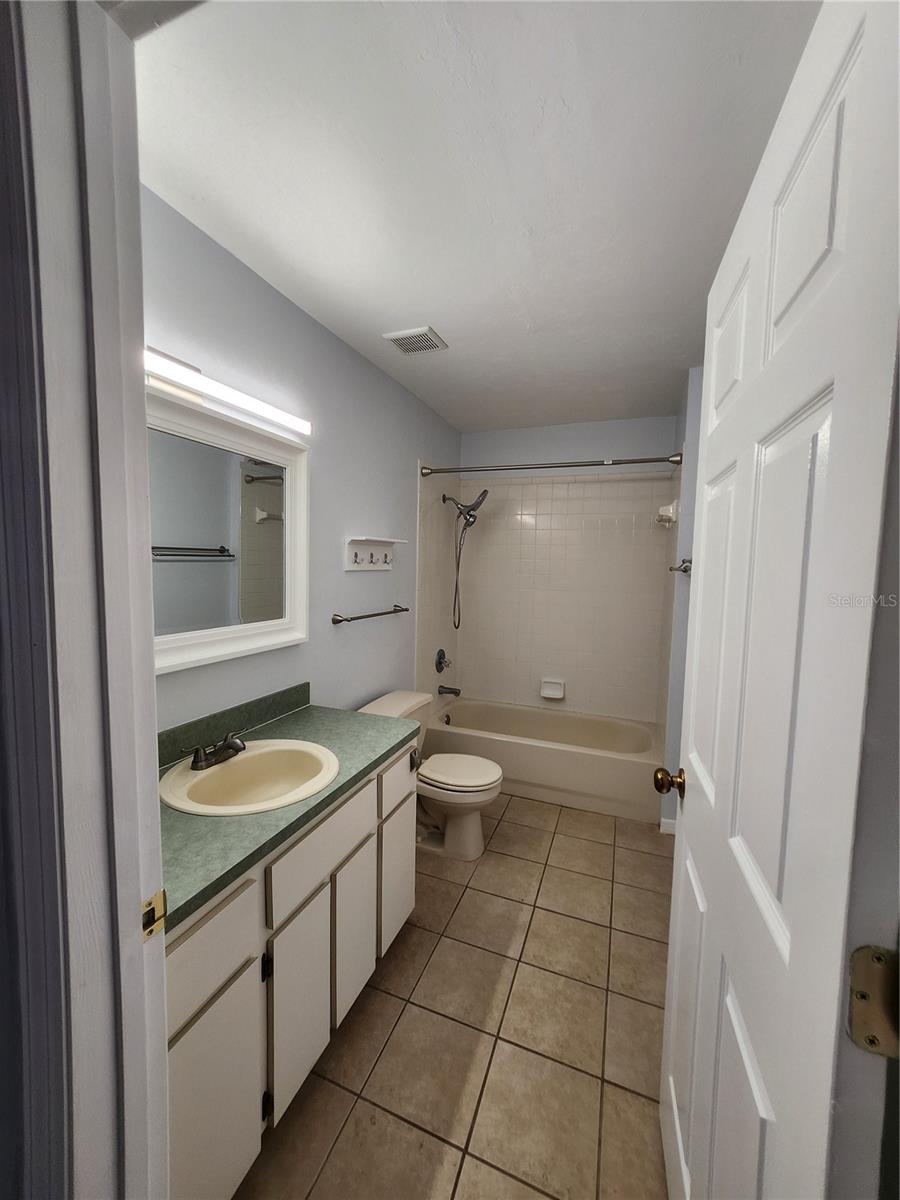 4120 NW 16TH DR, GAINESVILLE, FL, 32605