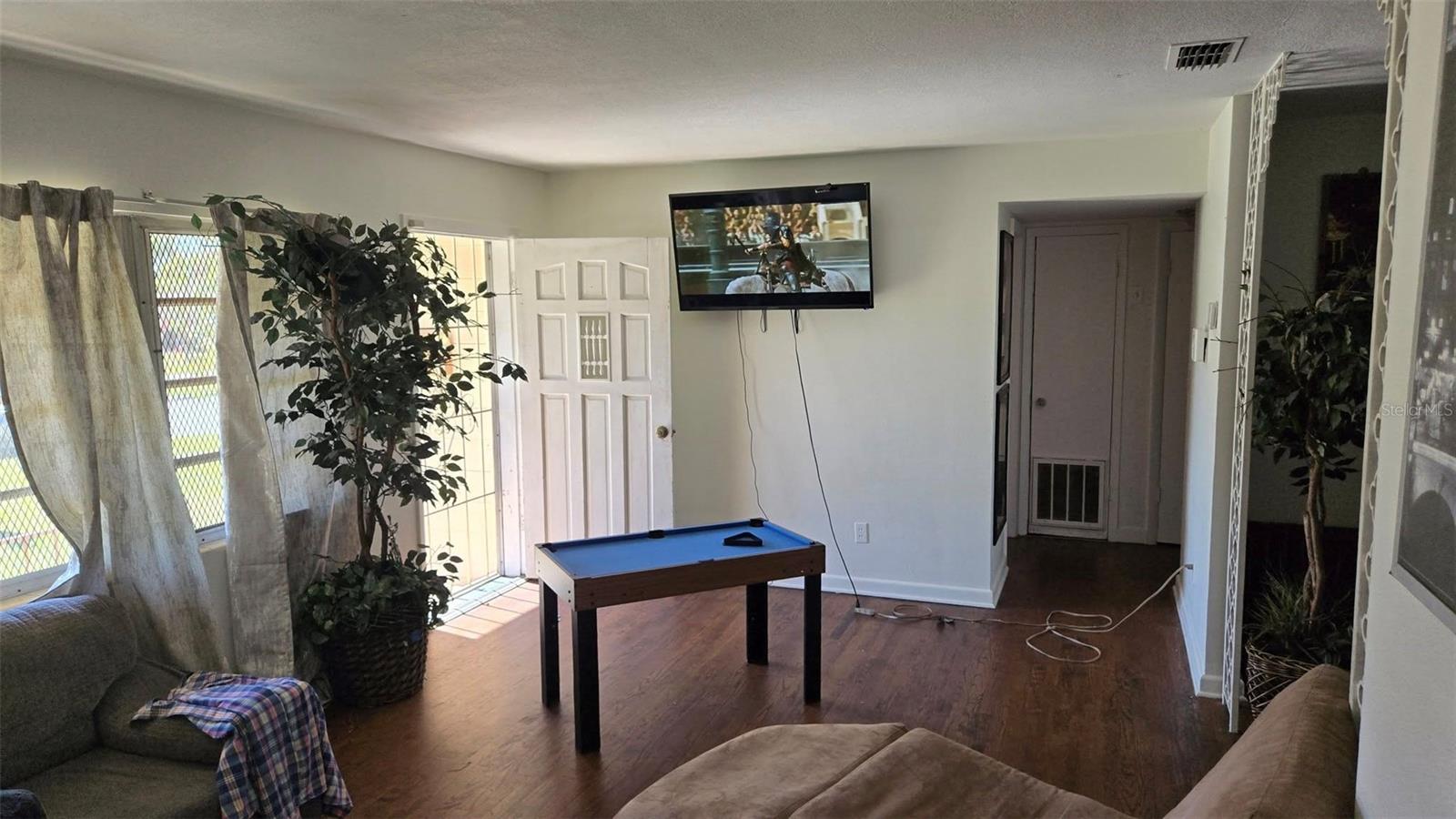 2035 W GORE ST, ORLANDO, FL, 32805