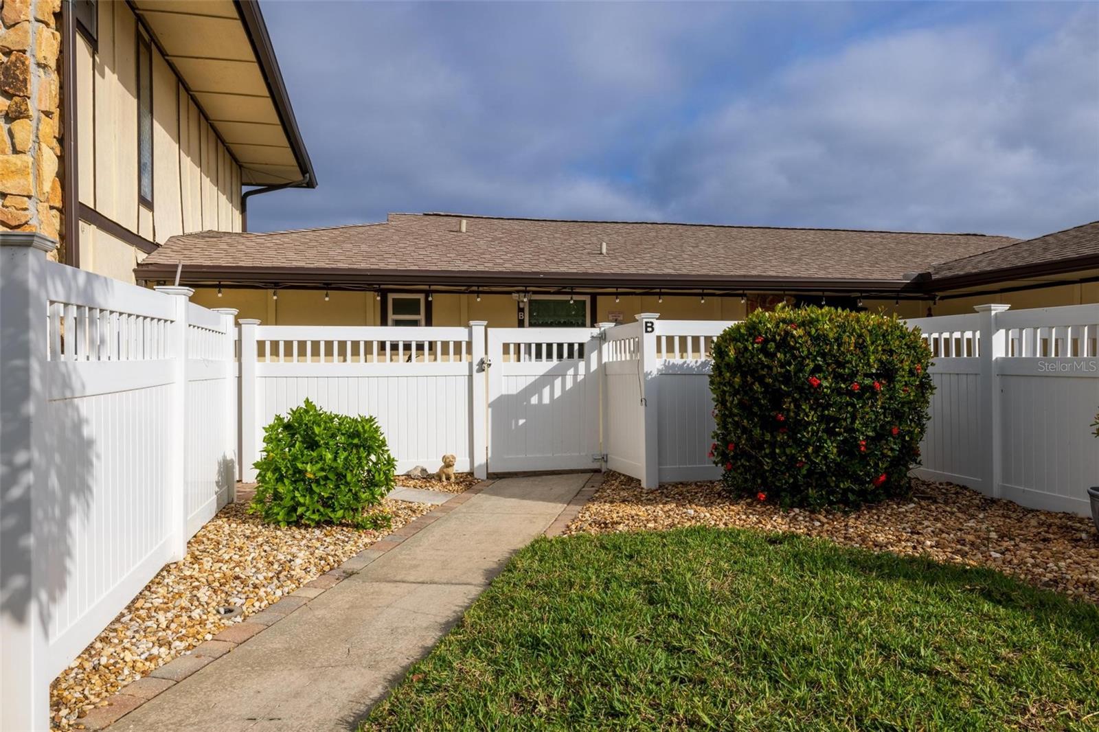 4289 ISLAND CIR #2, FORT MYERS, FL, 33919