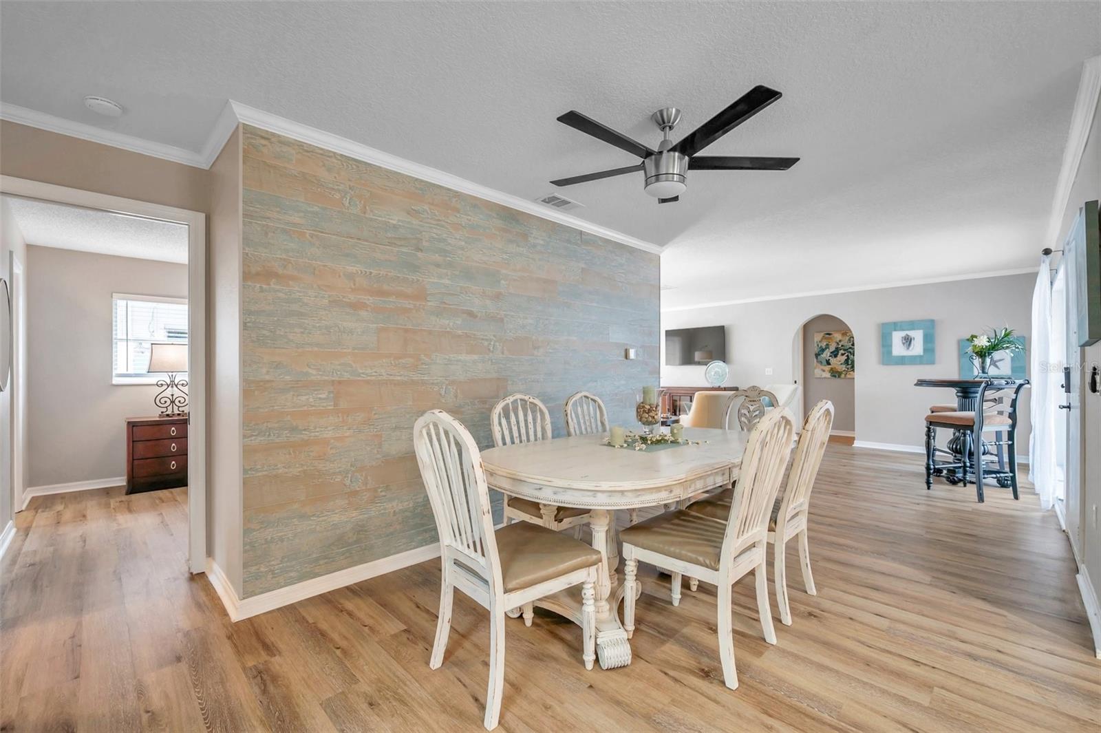 717 CAROLINA AVE, TARPON SPRINGS, FL, 34689