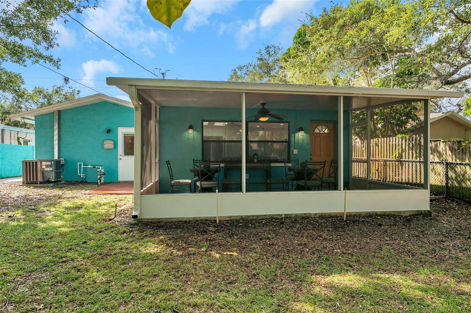 717 CAROLINA AVE, TARPON SPRINGS, FL, 34689