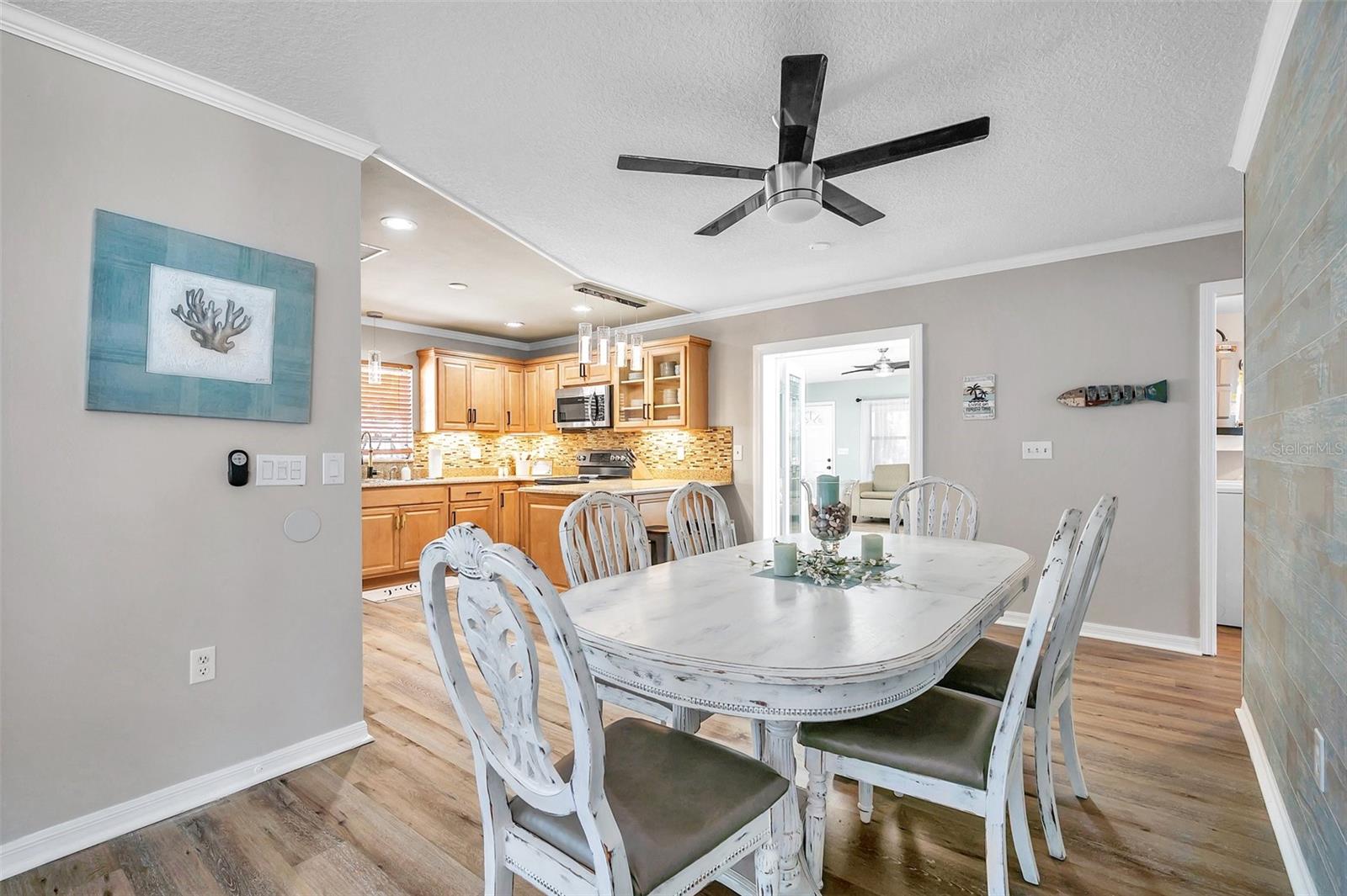 717 CAROLINA AVE, TARPON SPRINGS, FL, 34689