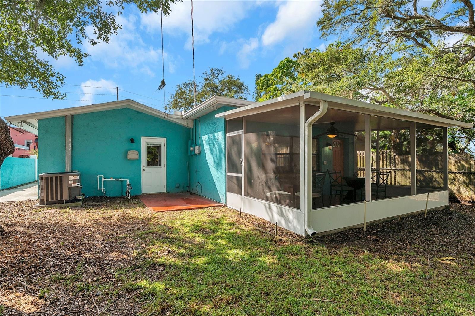 717 CAROLINA AVE, TARPON SPRINGS, FL, 34689