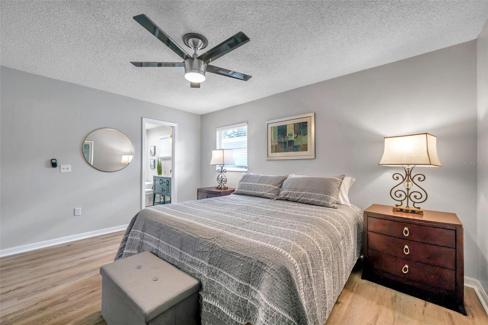 717 CAROLINA AVE, TARPON SPRINGS, FL, 34689