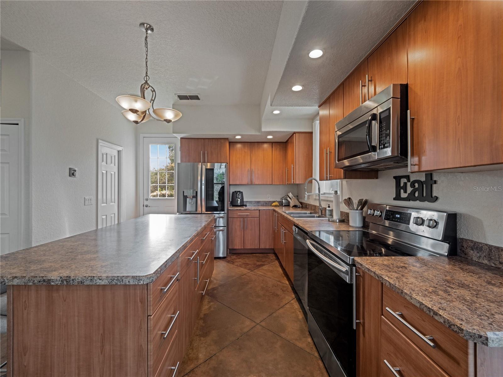 26845 COUNTY ROAD 448A, MOUNT DORA, FL, 32757