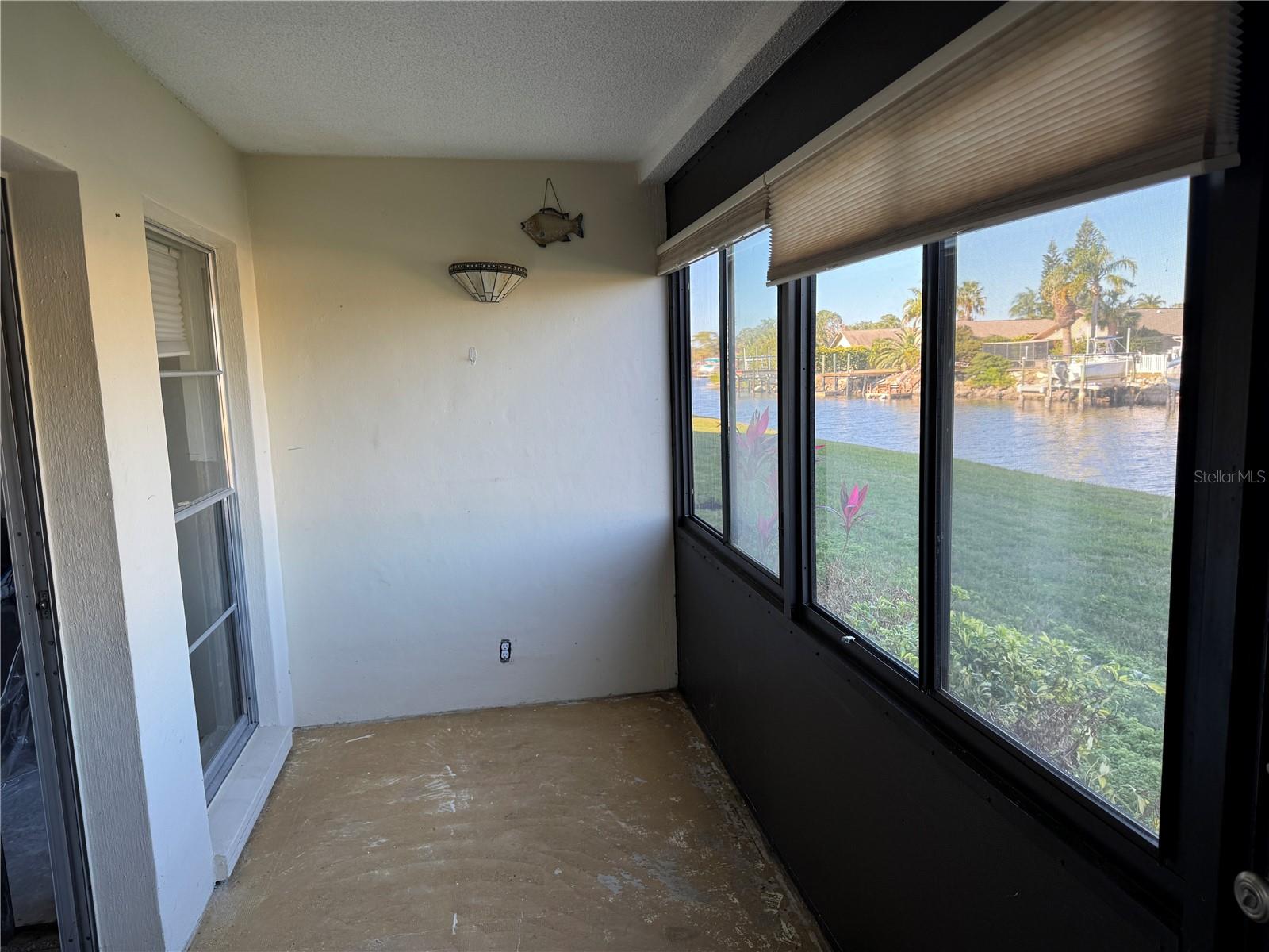 4555 MARINE PKWY #103, NEW PORT RICHEY, FL, 34652